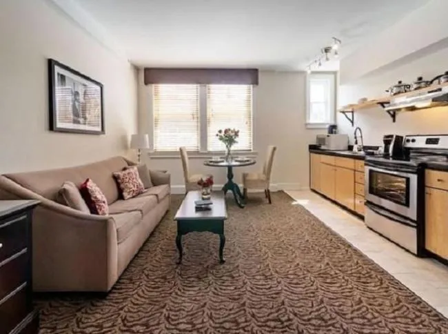 Seating Area in Artmore Hotel