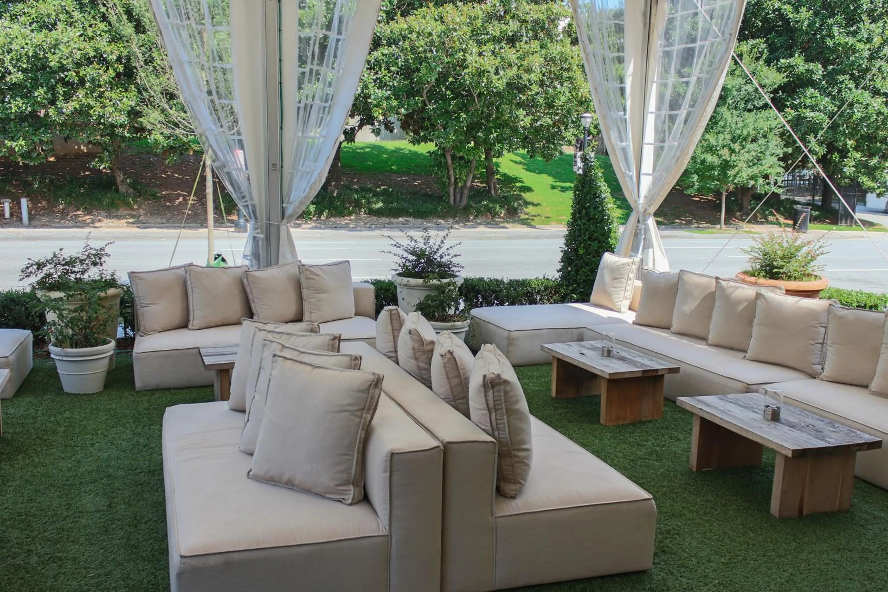 Balcony/Terrace, Seating Area in Artmore Hotel