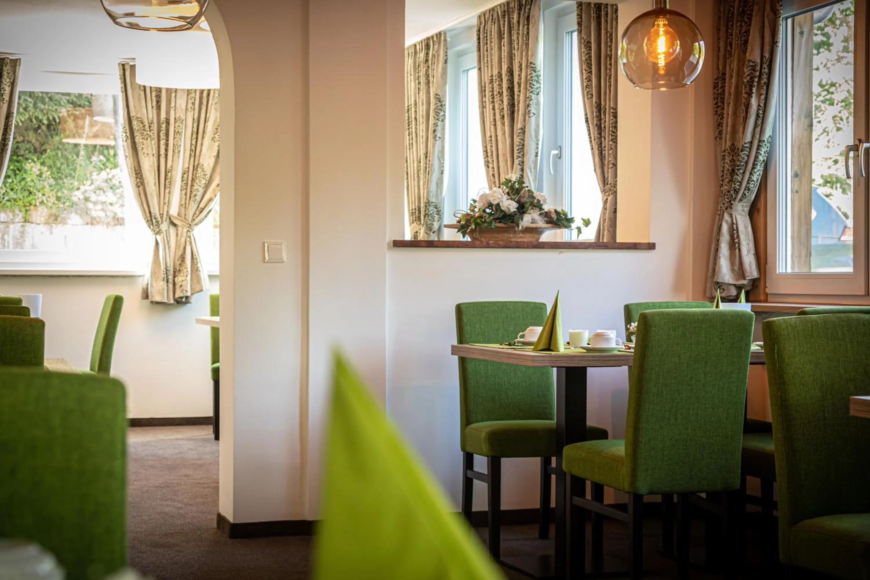 Dining area in Home-Hotel Salzberg