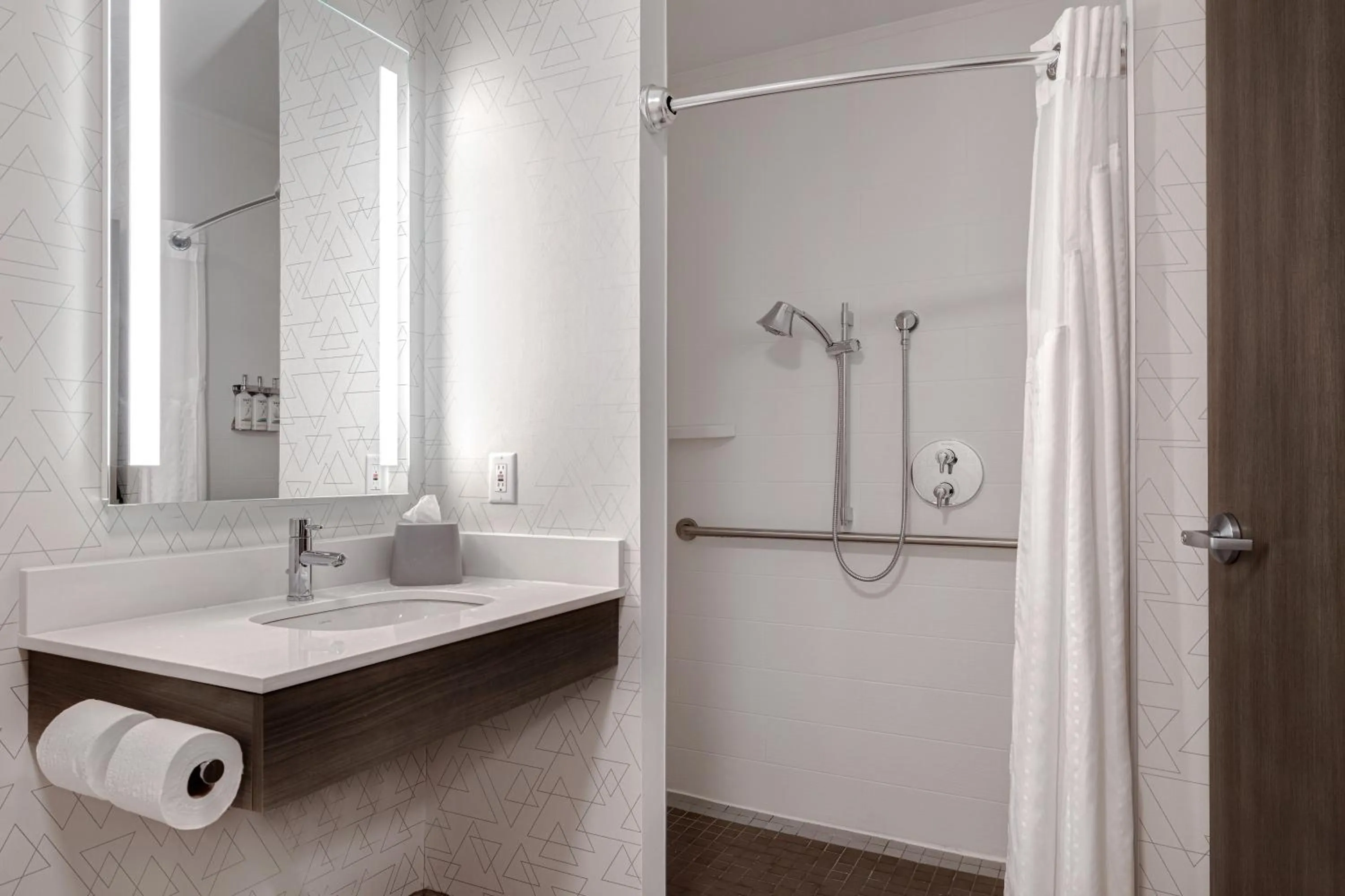 Bathroom in Holiday Inn Express Hotel & Suites Moab by IHG