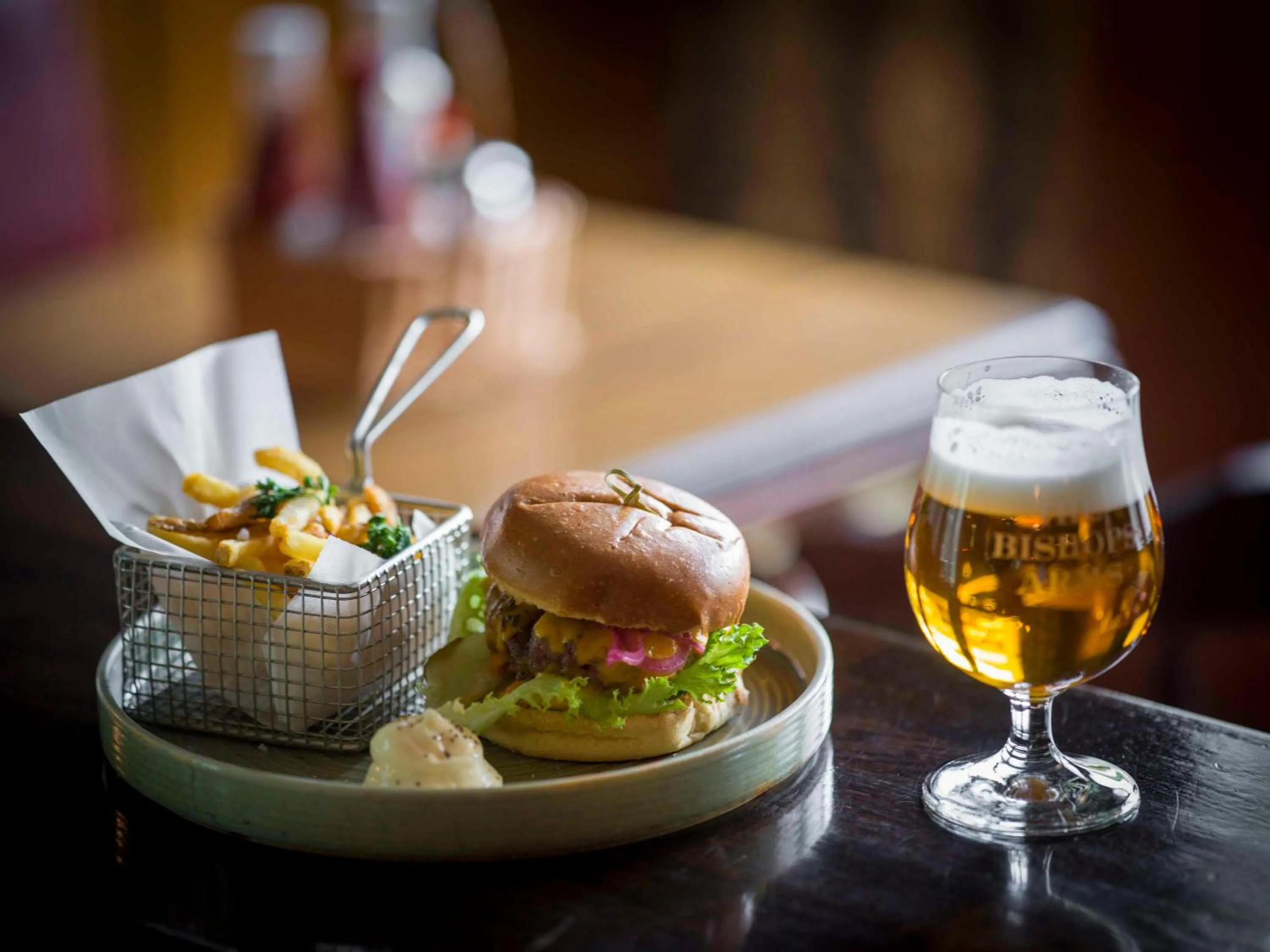 Restaurant/places to eat in Hotel Bishops Arms Lund