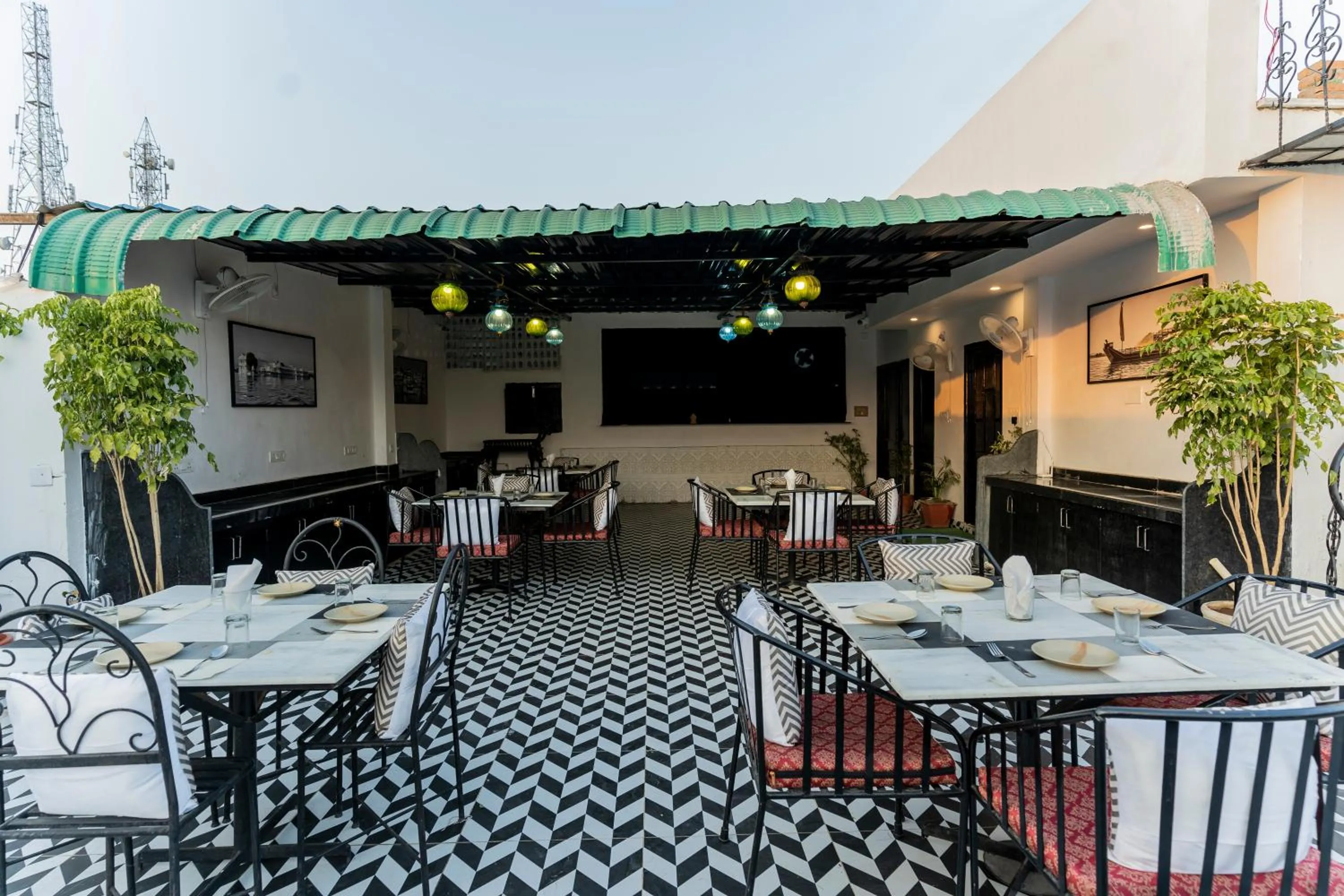 Restaurant/places to eat in Wanderlust -Boutique Stay