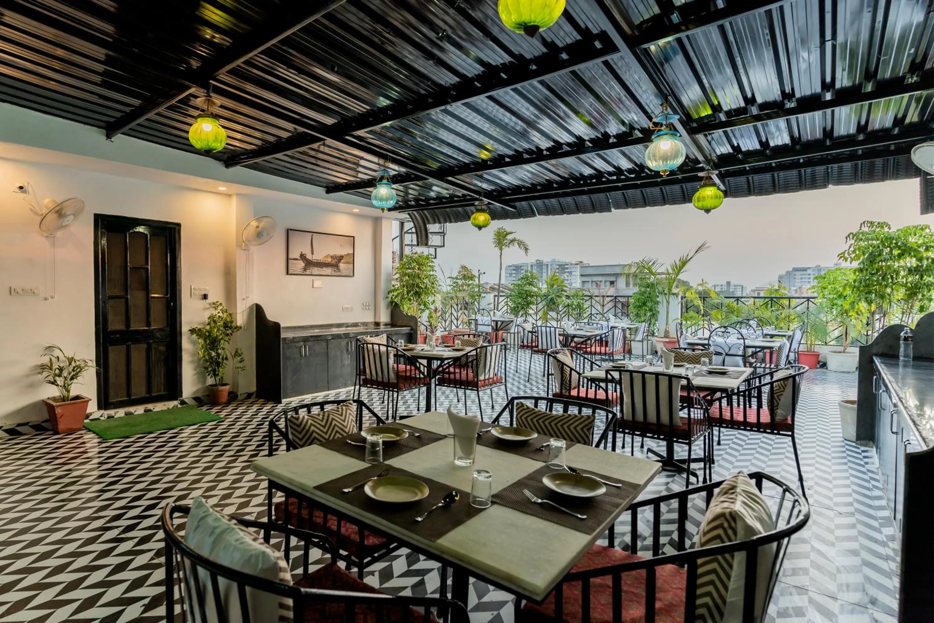 Restaurant/places to eat in Wanderlust -Boutique Stay