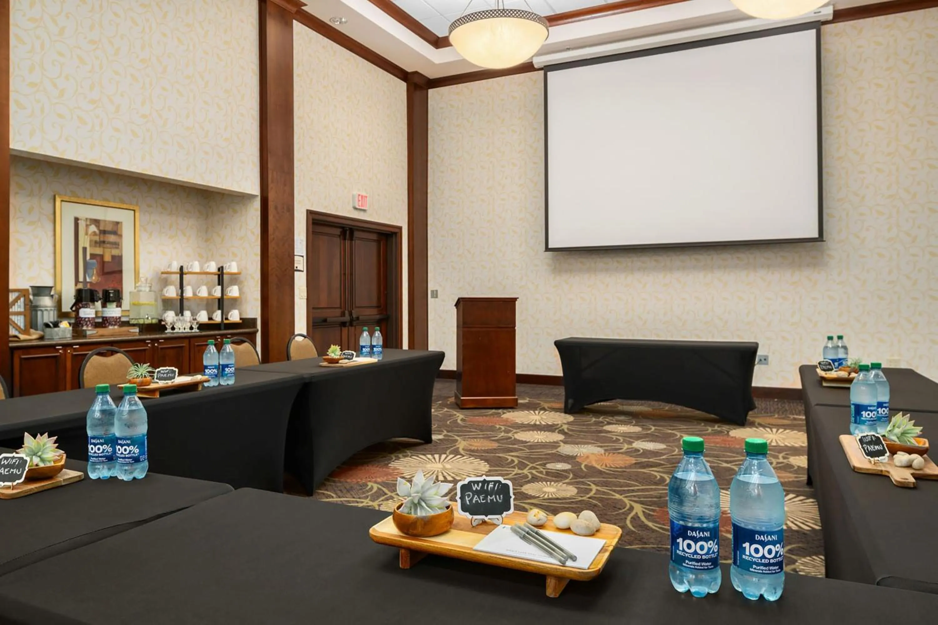 Meeting/conference room in Staybridge Suites Everett - Paine Field by IHG