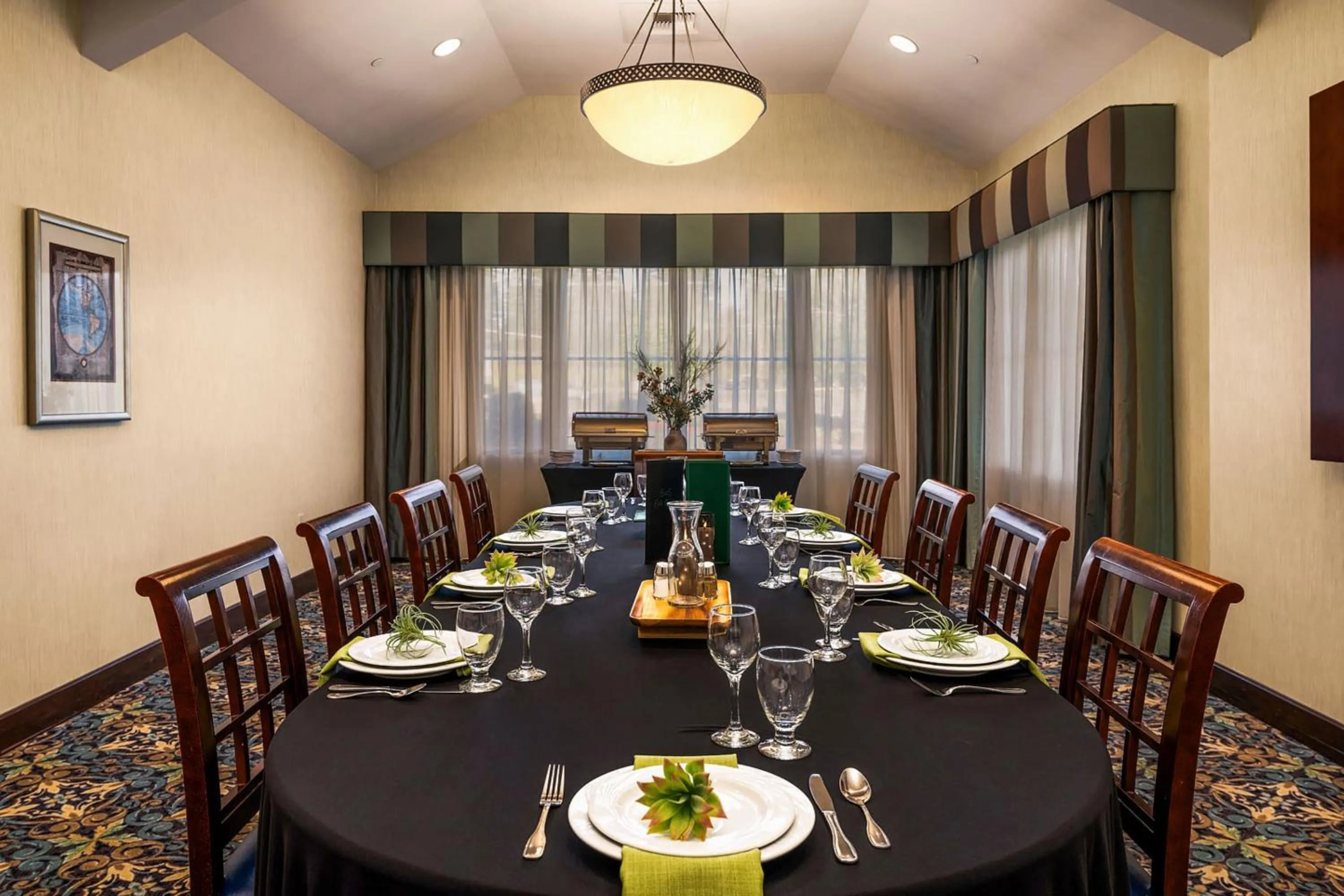Meeting/conference room in Staybridge Suites Everett - Paine Field by IHG