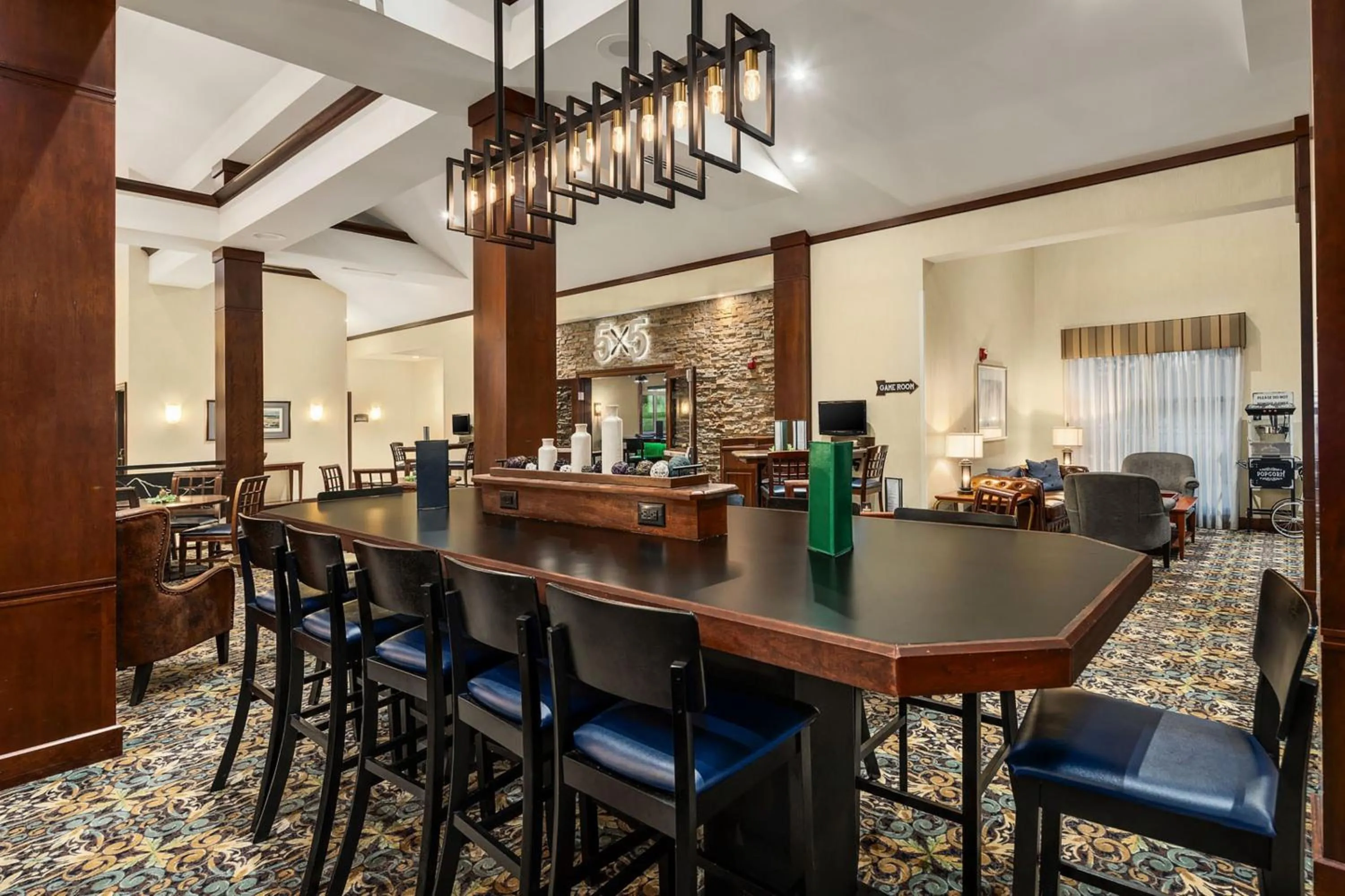 Property building in Staybridge Suites Everett - Paine Field by IHG