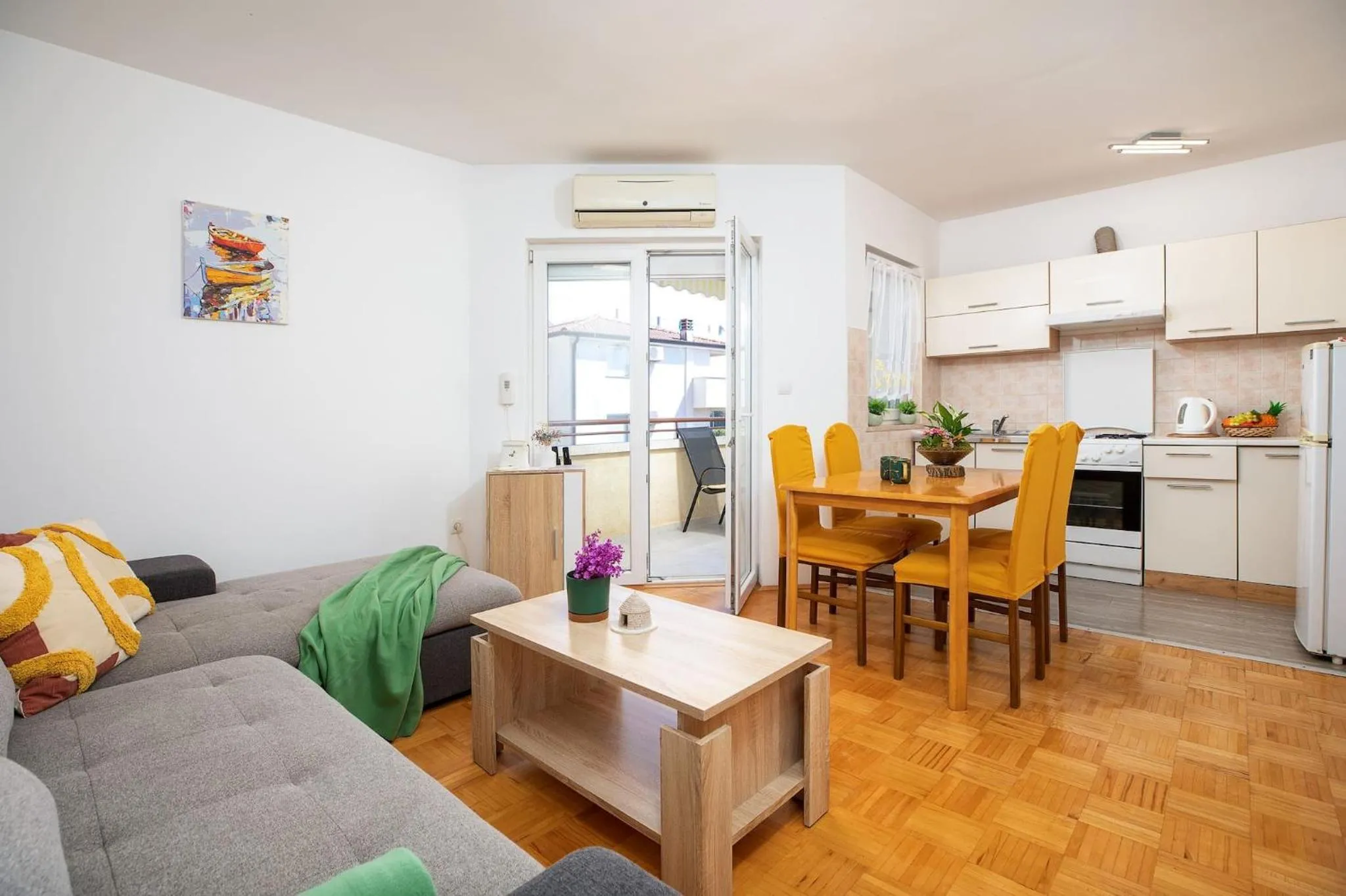 Communal lounge/ TV room in Apartment Stellina