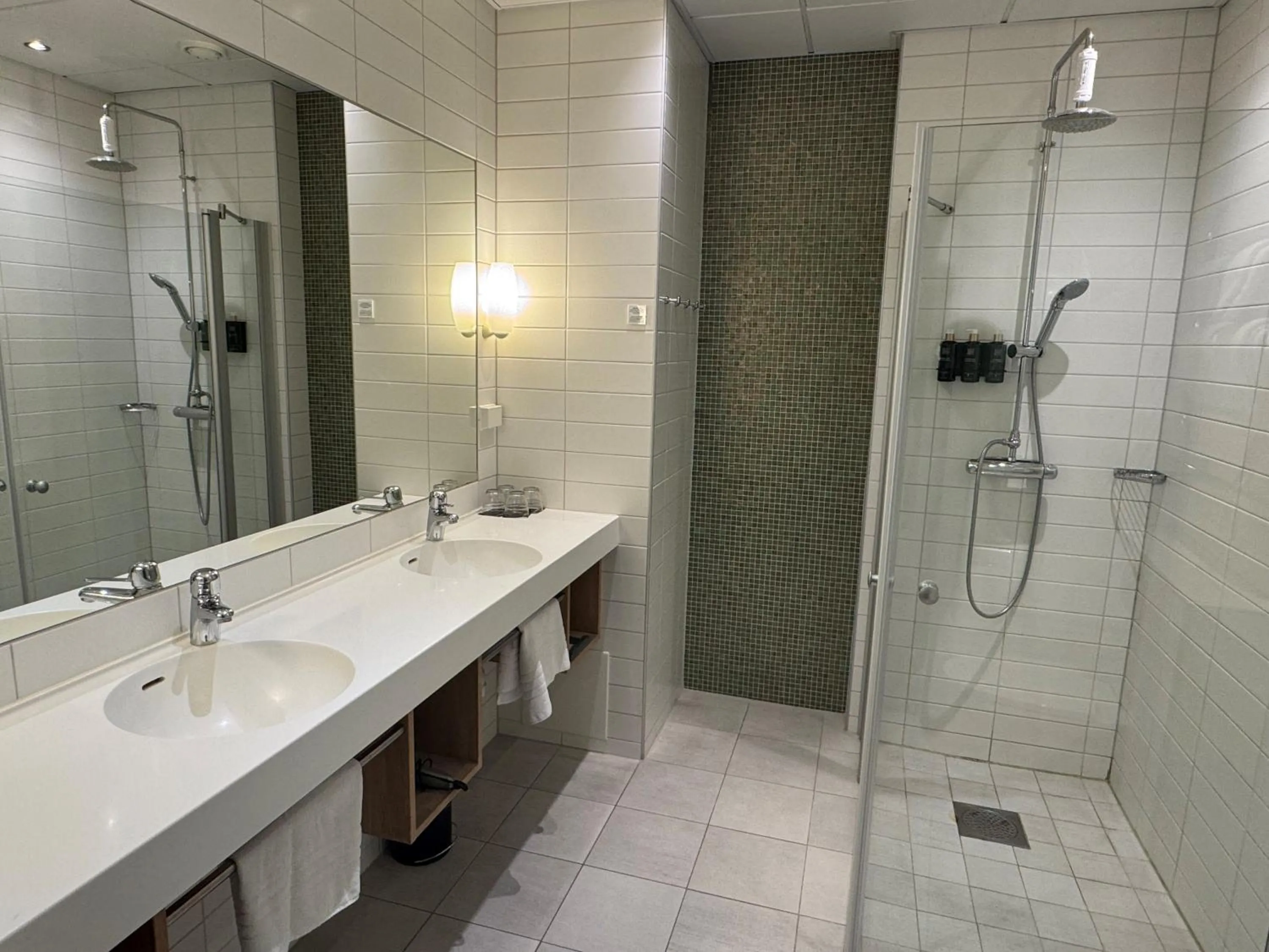 Bathroom in First Hotel Planetstaden