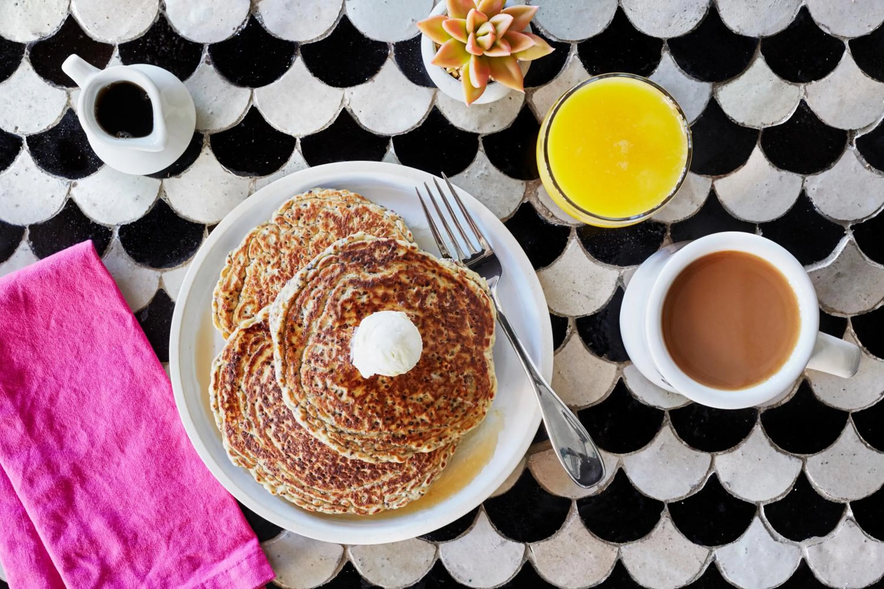Breakfast in The Saguaro Palm Springs