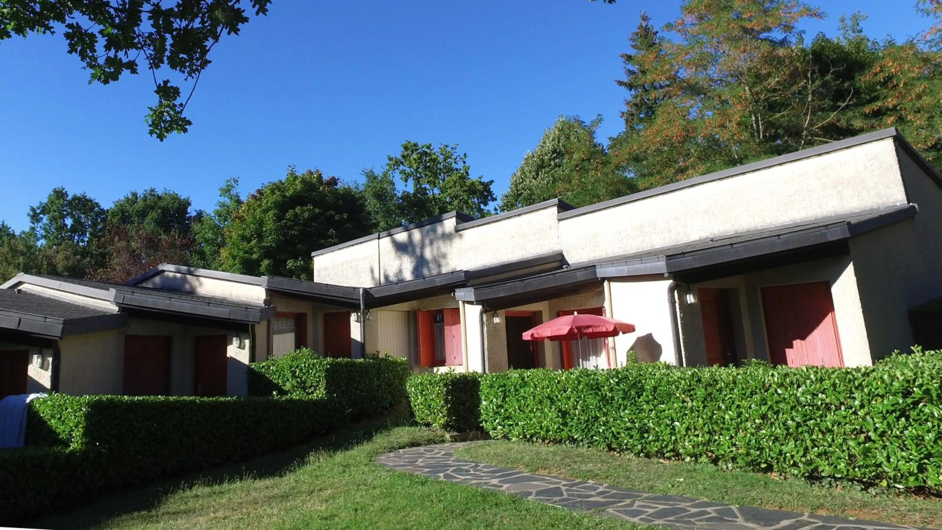 Photo of the whole room in VVF Aveyron Najac