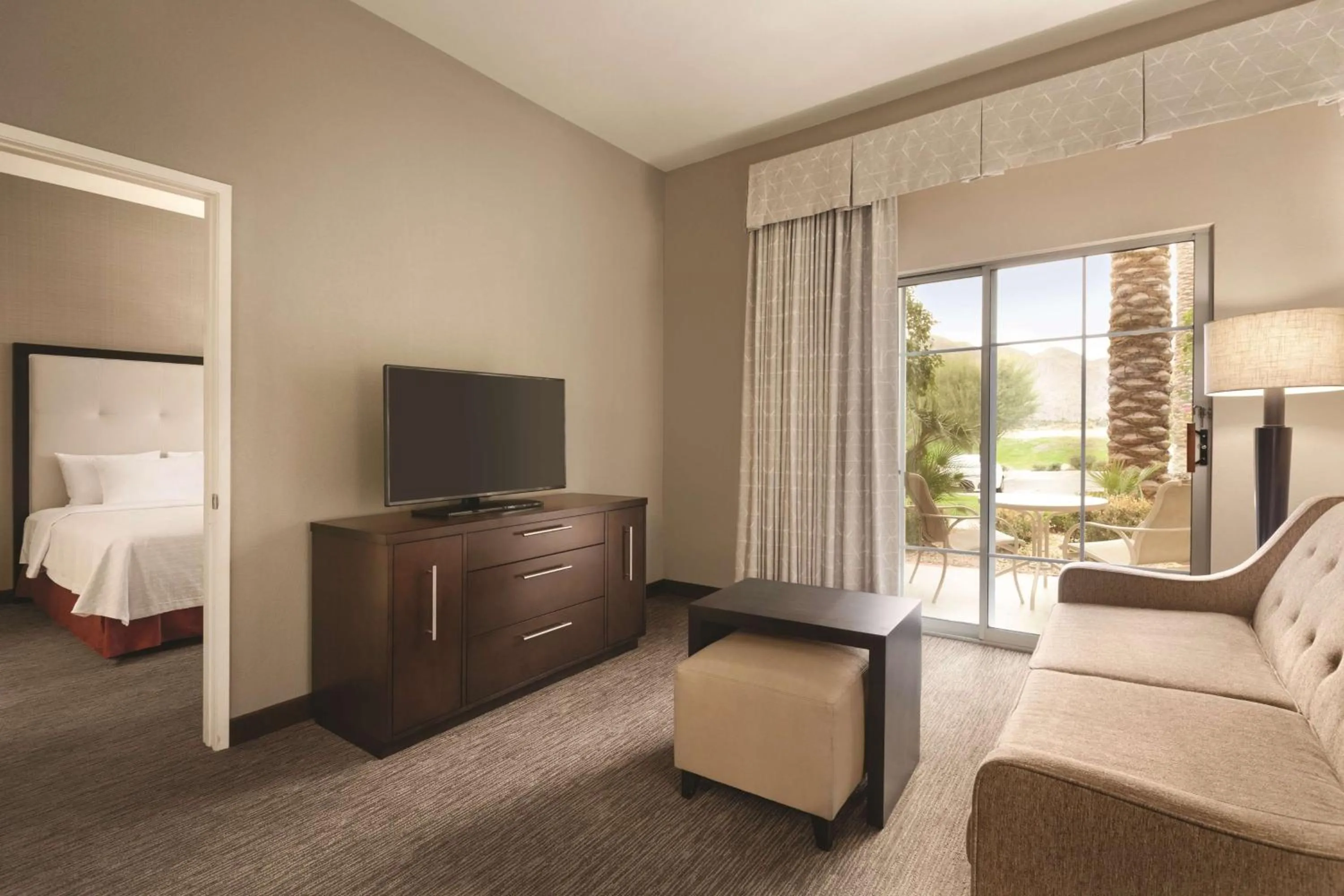 Bedroom, Bed in Homewood Suites by Hilton La Quinta