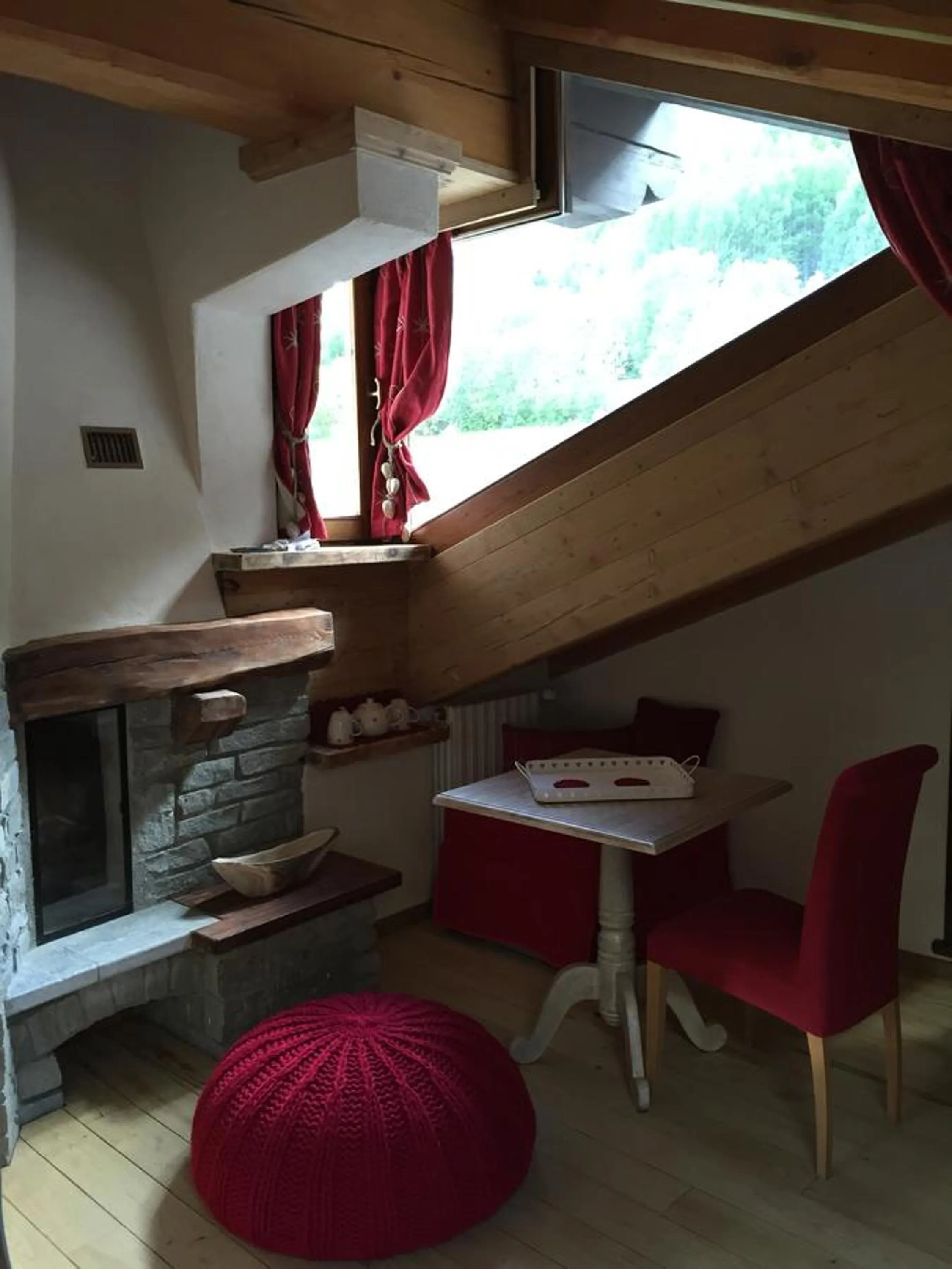 Mountain view in LTHorses & Dreams