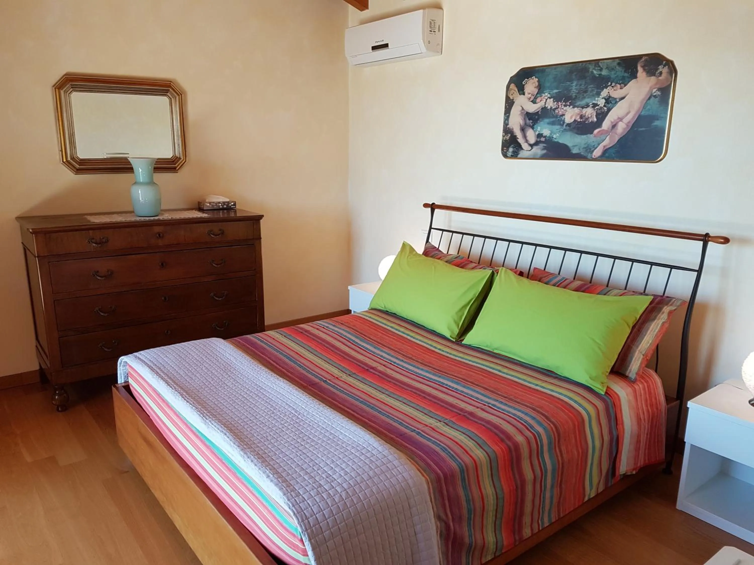 Photo of the whole room, Bed in B&B La Rubiana