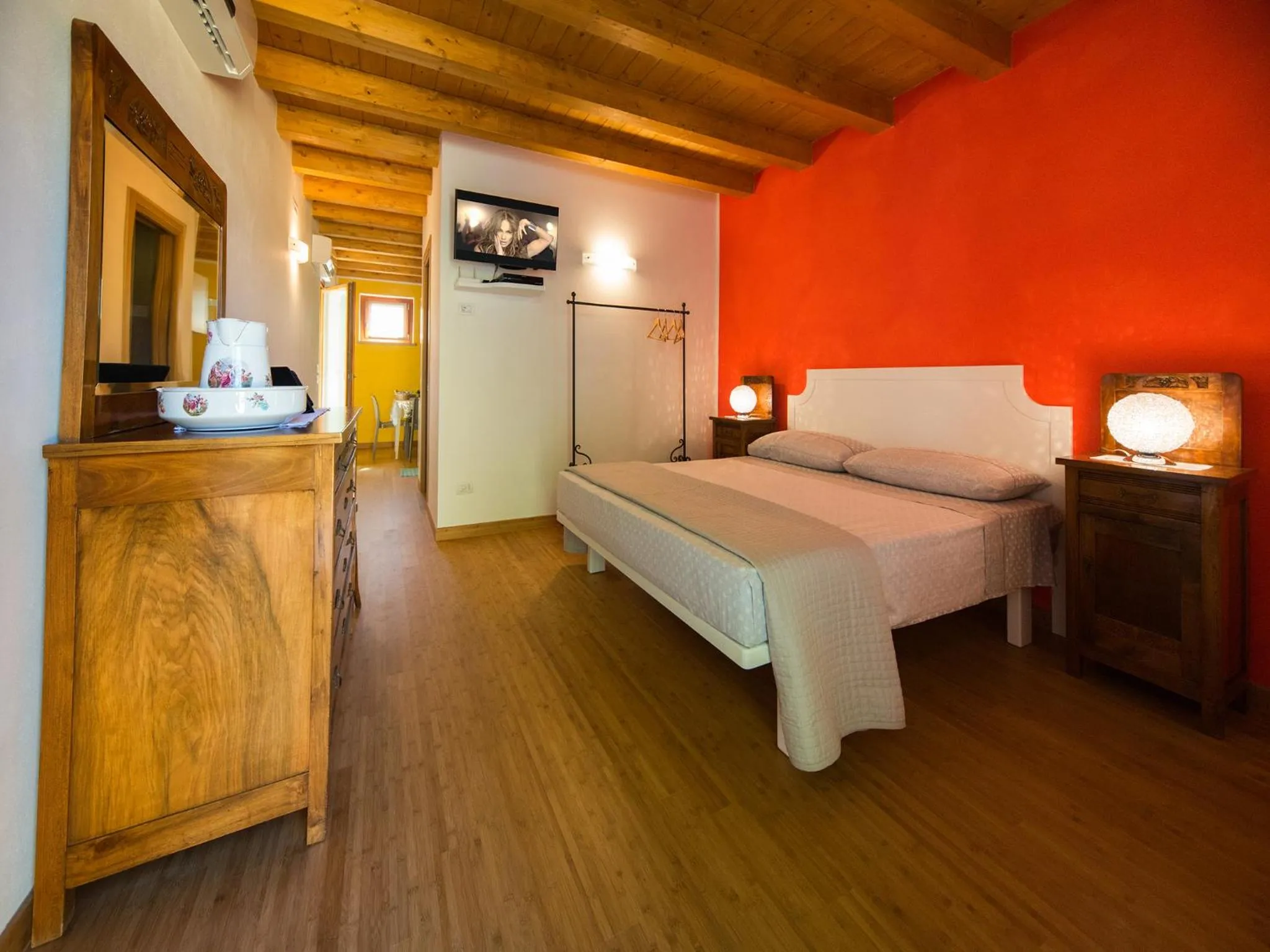 Photo of the whole room, Bed in B&B La Rubiana