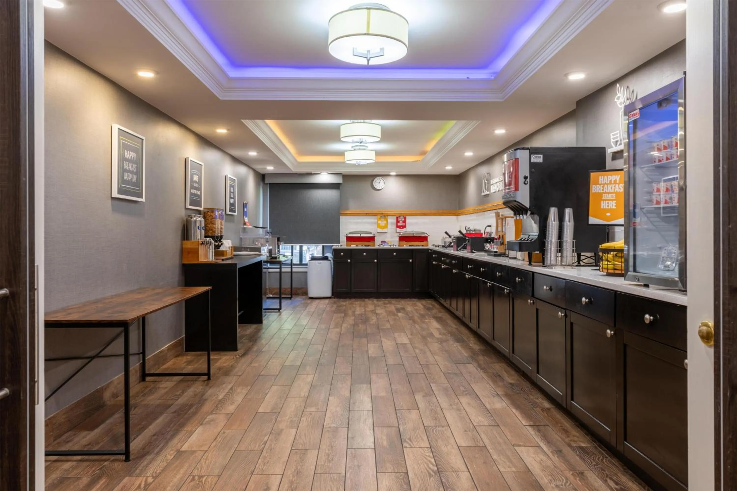 Breakfast in Hampton Inn Portsmouth Central