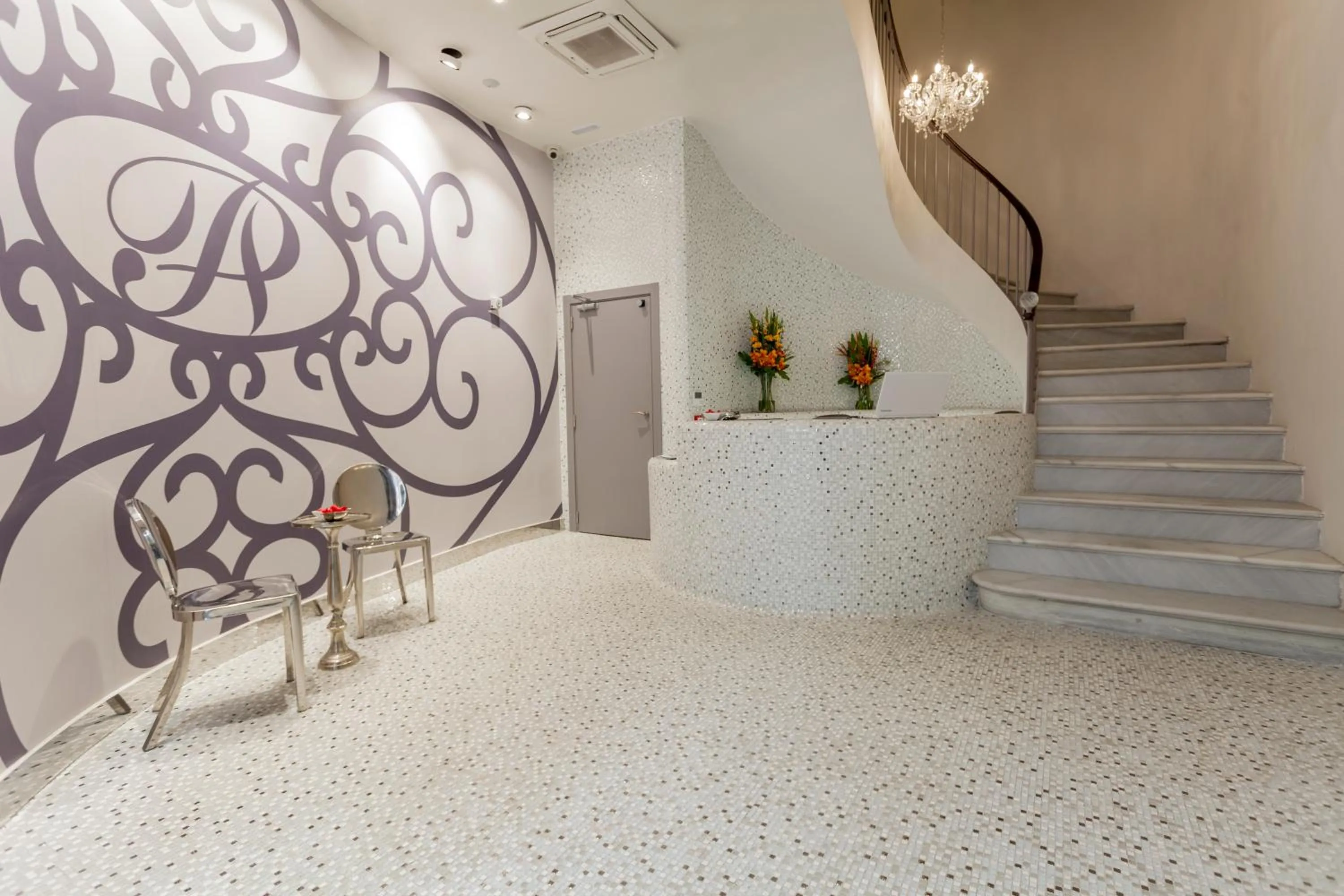 Lobby or reception in Hotel Palacete de Alamos