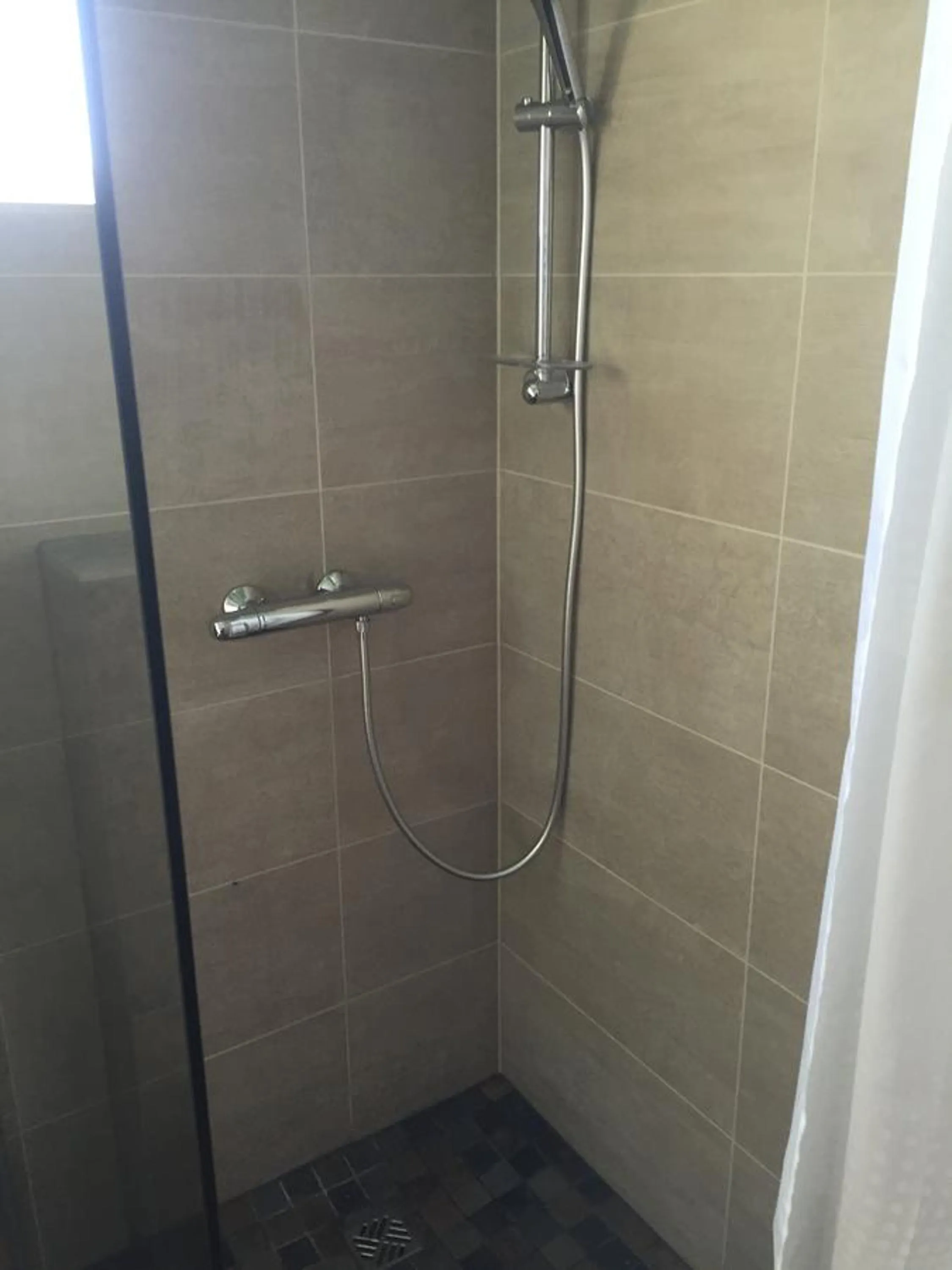 Shower in Lindartún Guesthouse