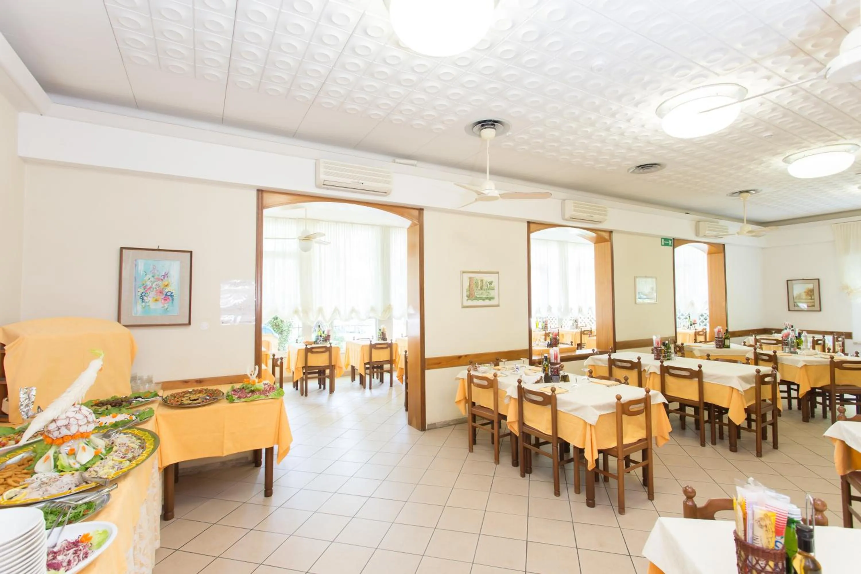 Restaurant/places to eat in Hotel Villa Ombrosa