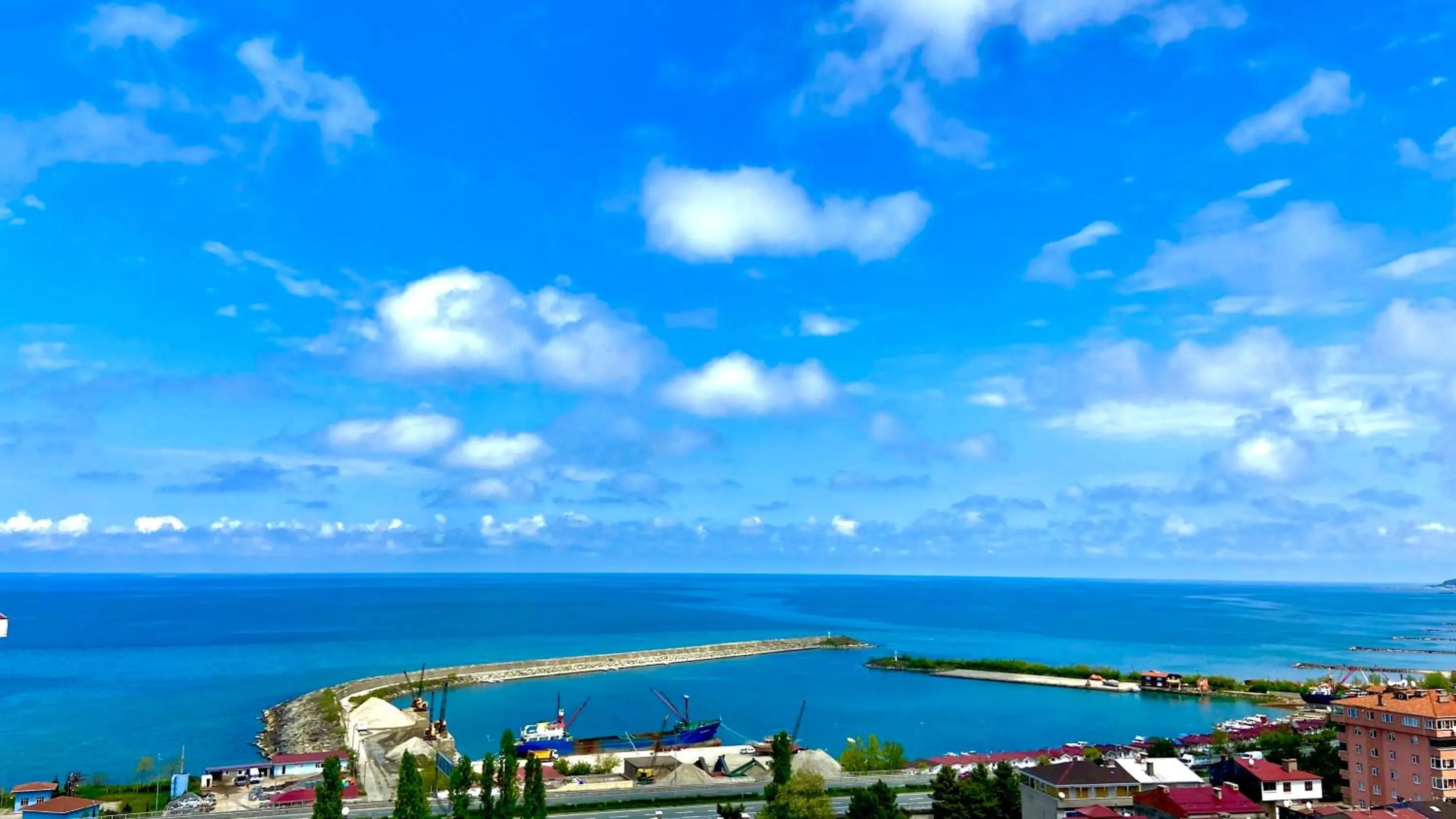 Caykent Suites Deluxe Hotel