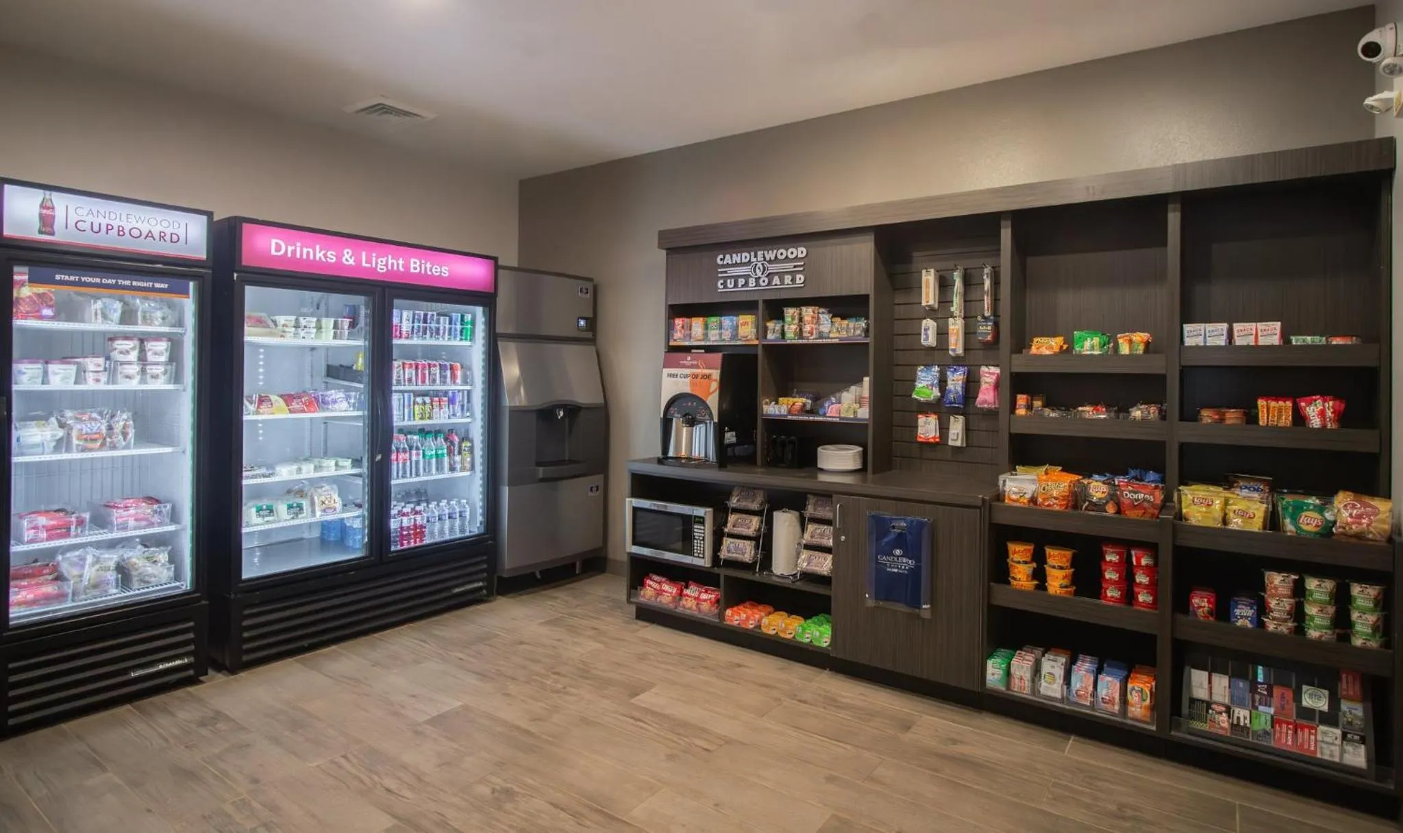 Restaurant/places to eat in Candlewood Suites Louisville North by IHG