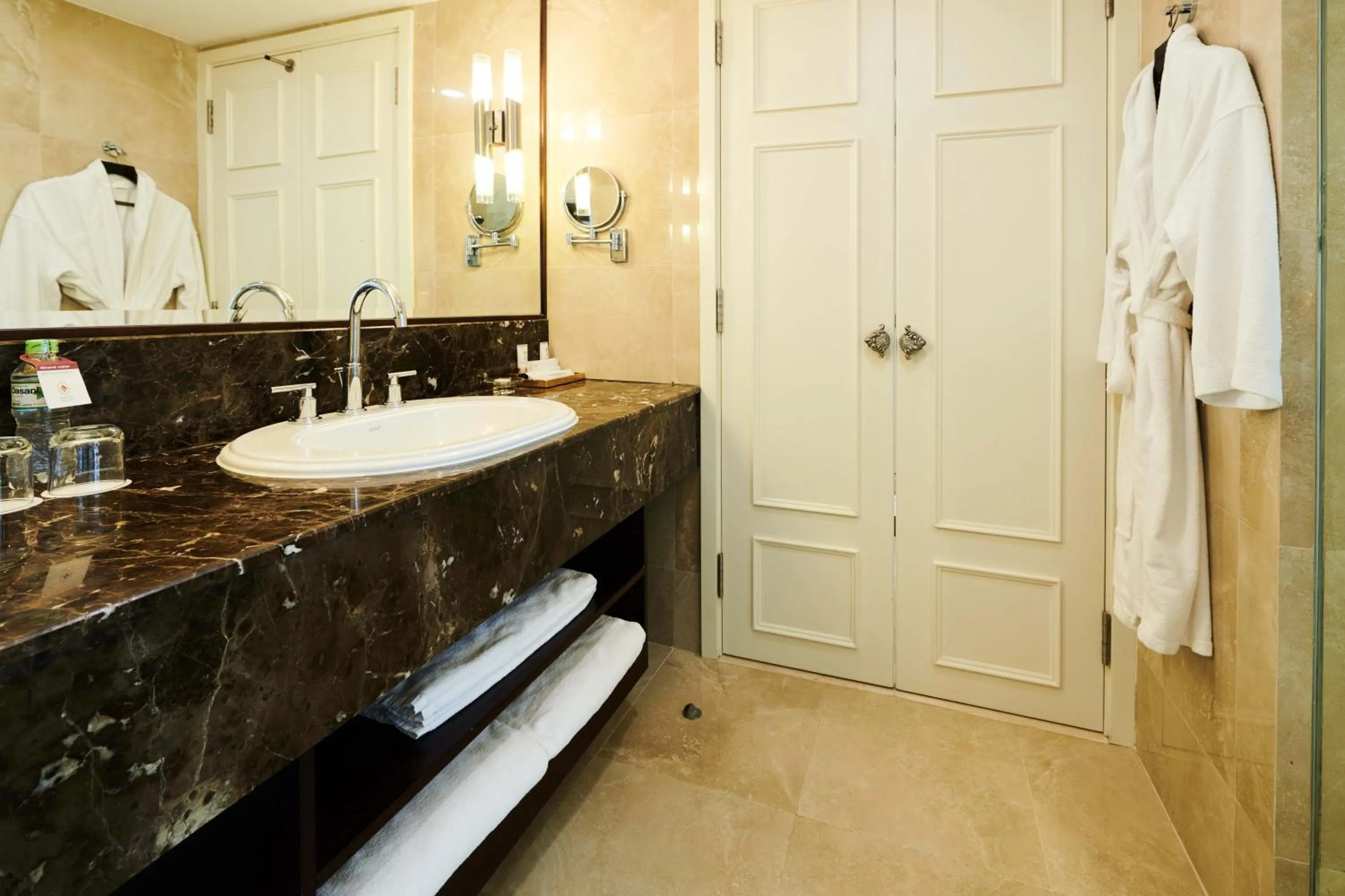 Bathroom in Eastin Grand Hotel Saigon