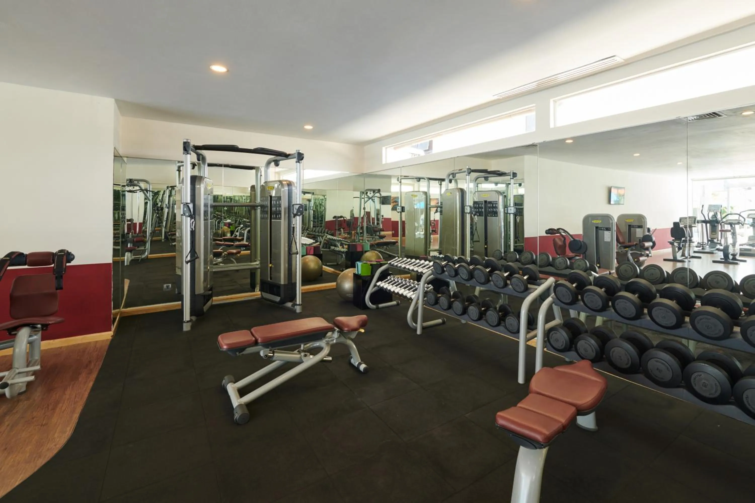 Fitness centre/facilities in Eastin Grand Hotel Saigon