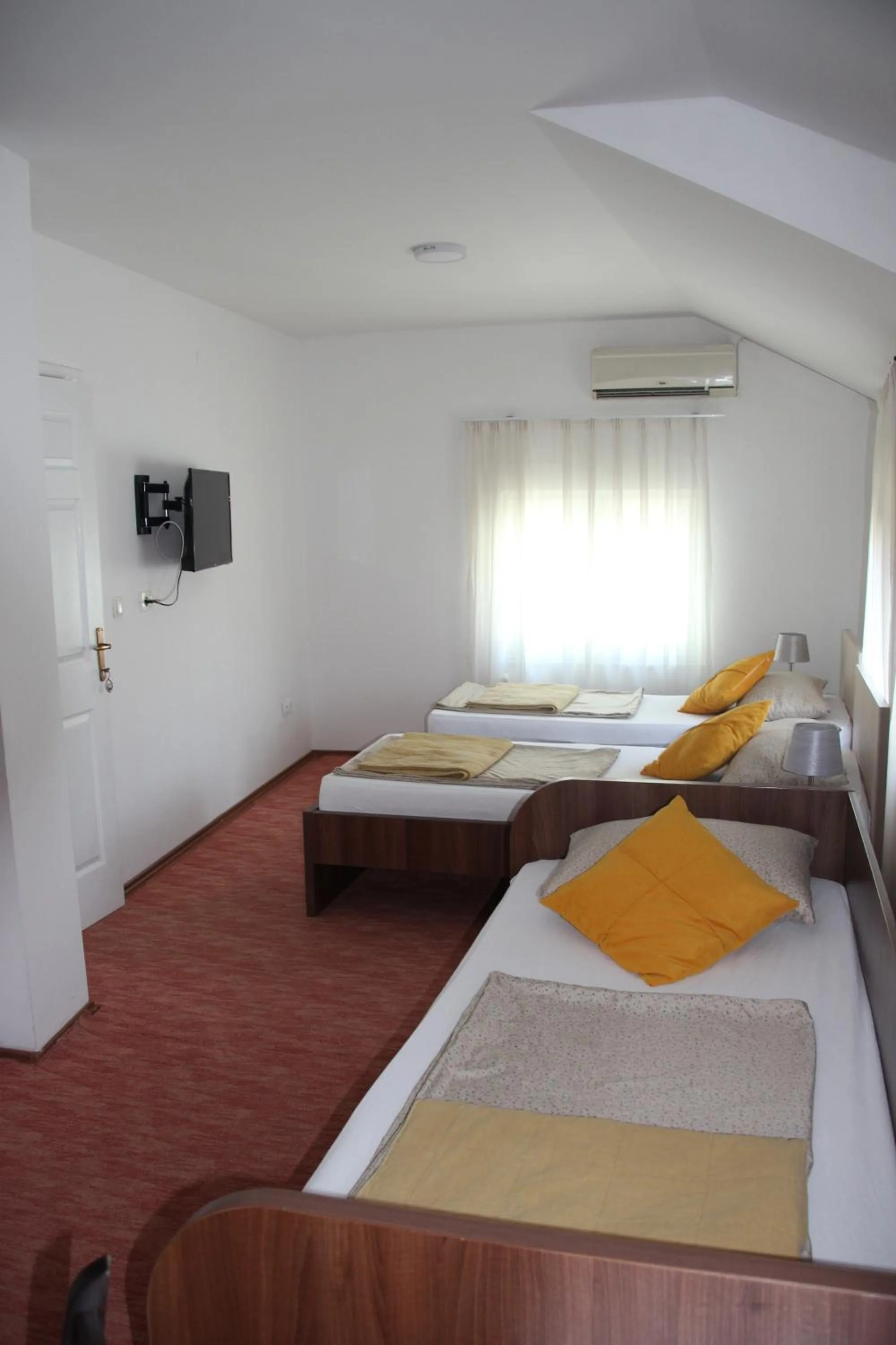 Bed in Pansion Infinity