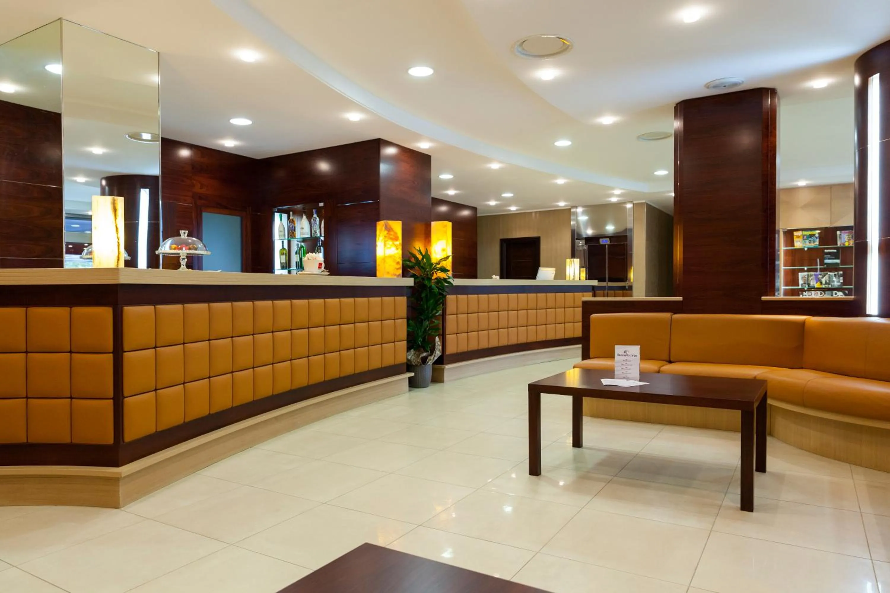 Communal lounge/ TV room in BV President Hotel