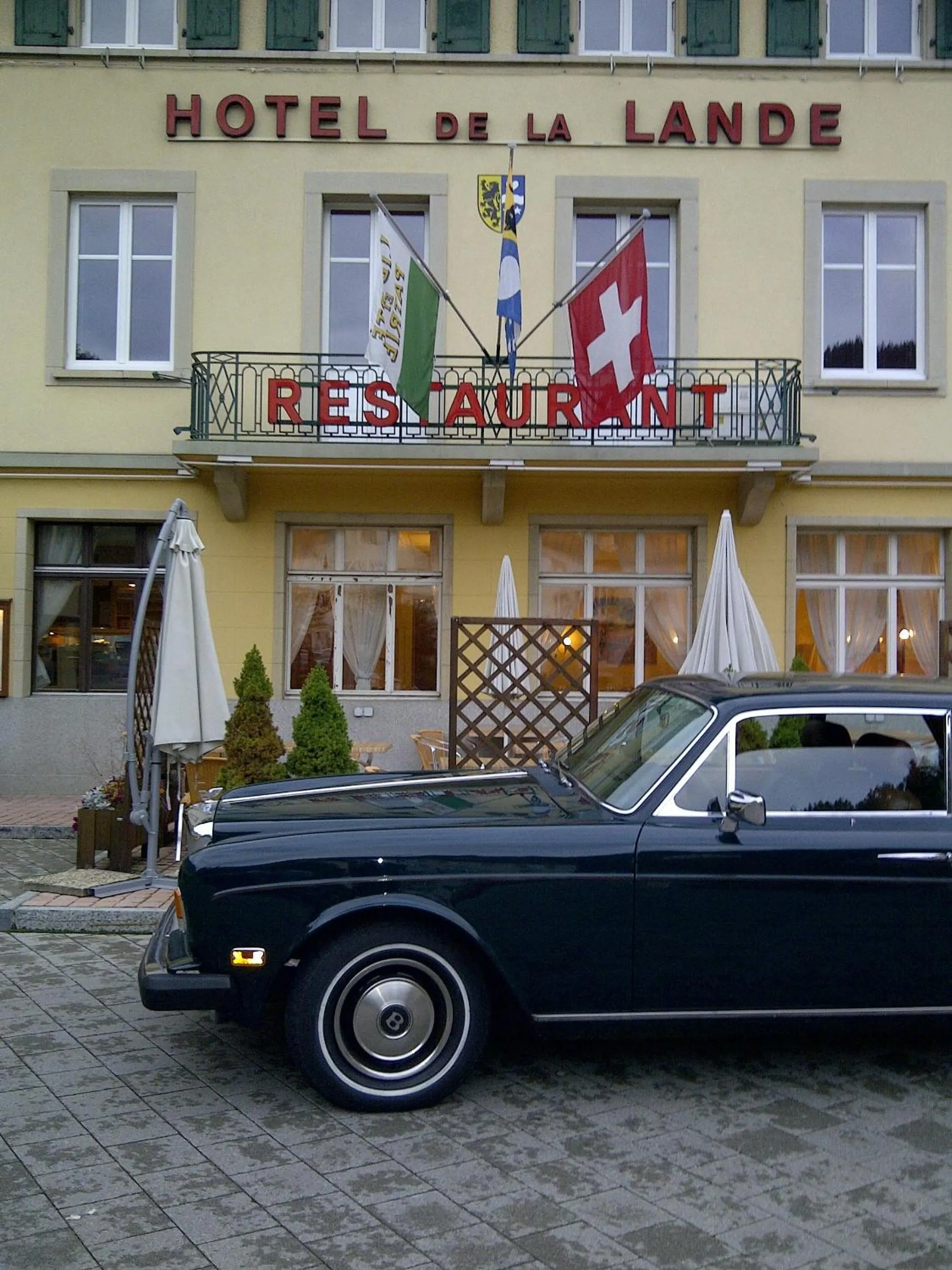 Facade/entrance in Hotel de la Lande