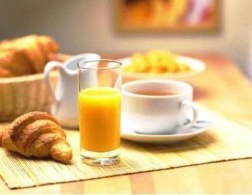 Food and drinks in Hotel de la Lande