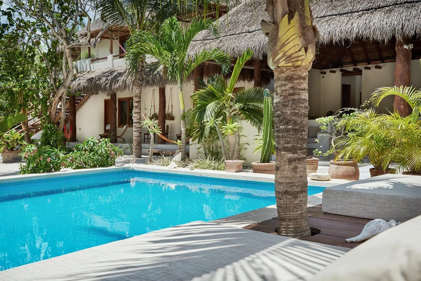 Swimming pool in Tierra del Mar Hotel - Adults Only