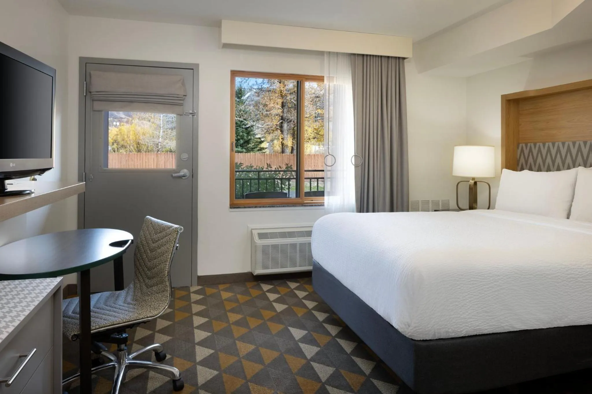 Photo of the whole room, Bed in Holiday Inn Steamboat Springs by IHG