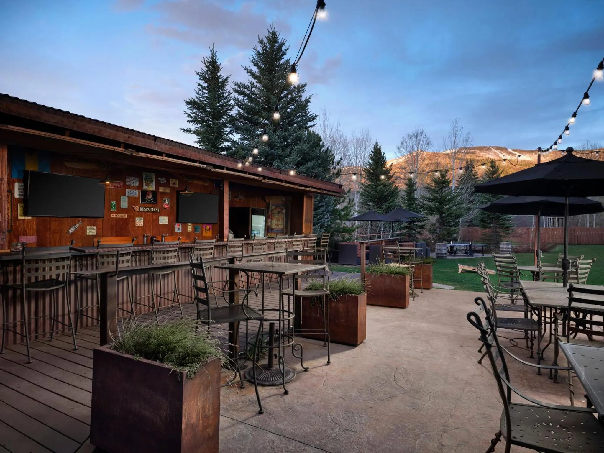 Restaurant/places to eat in Holiday Inn Steamboat Springs by IHG