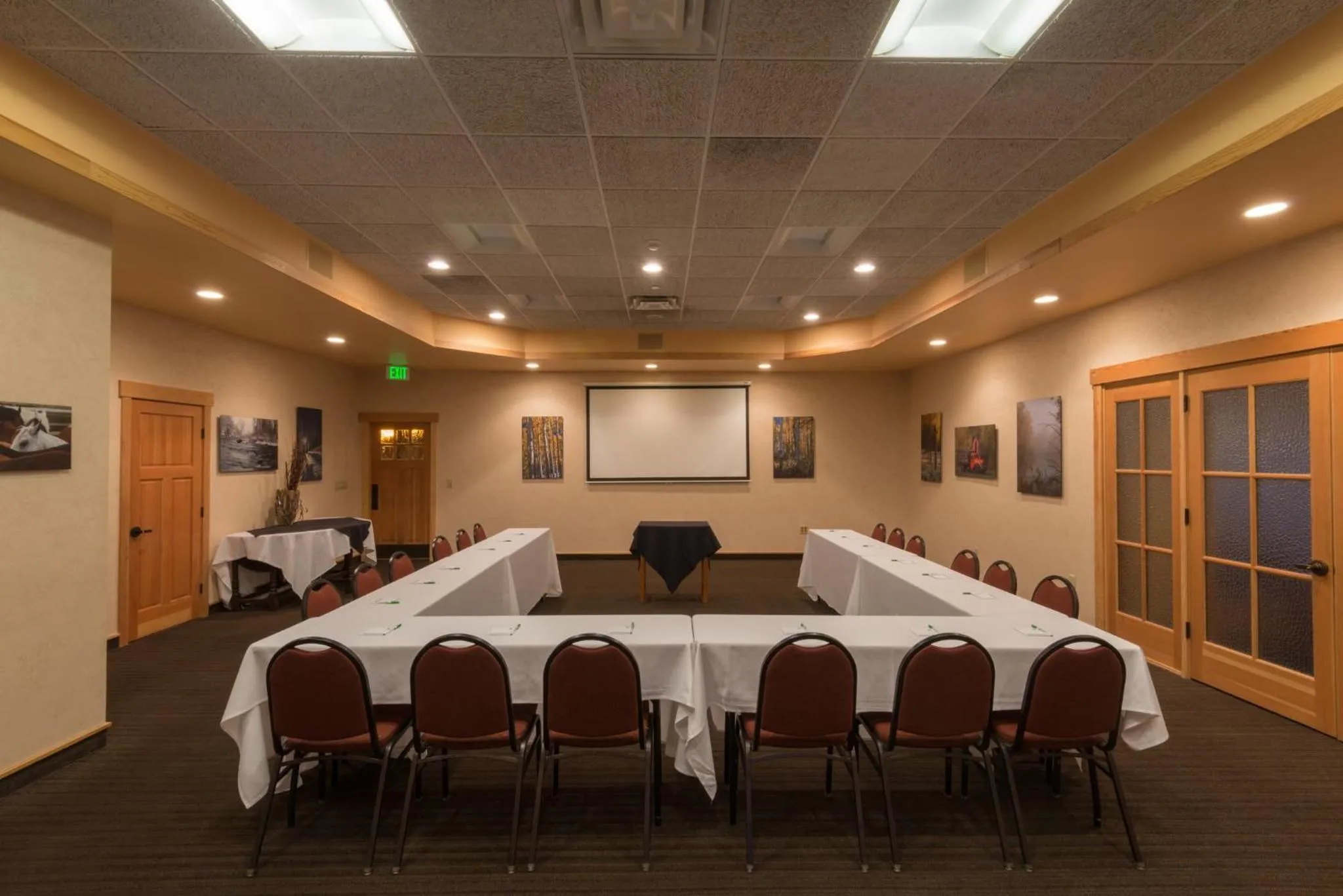 Meeting/conference room in Holiday Inn Steamboat Springs by IHG