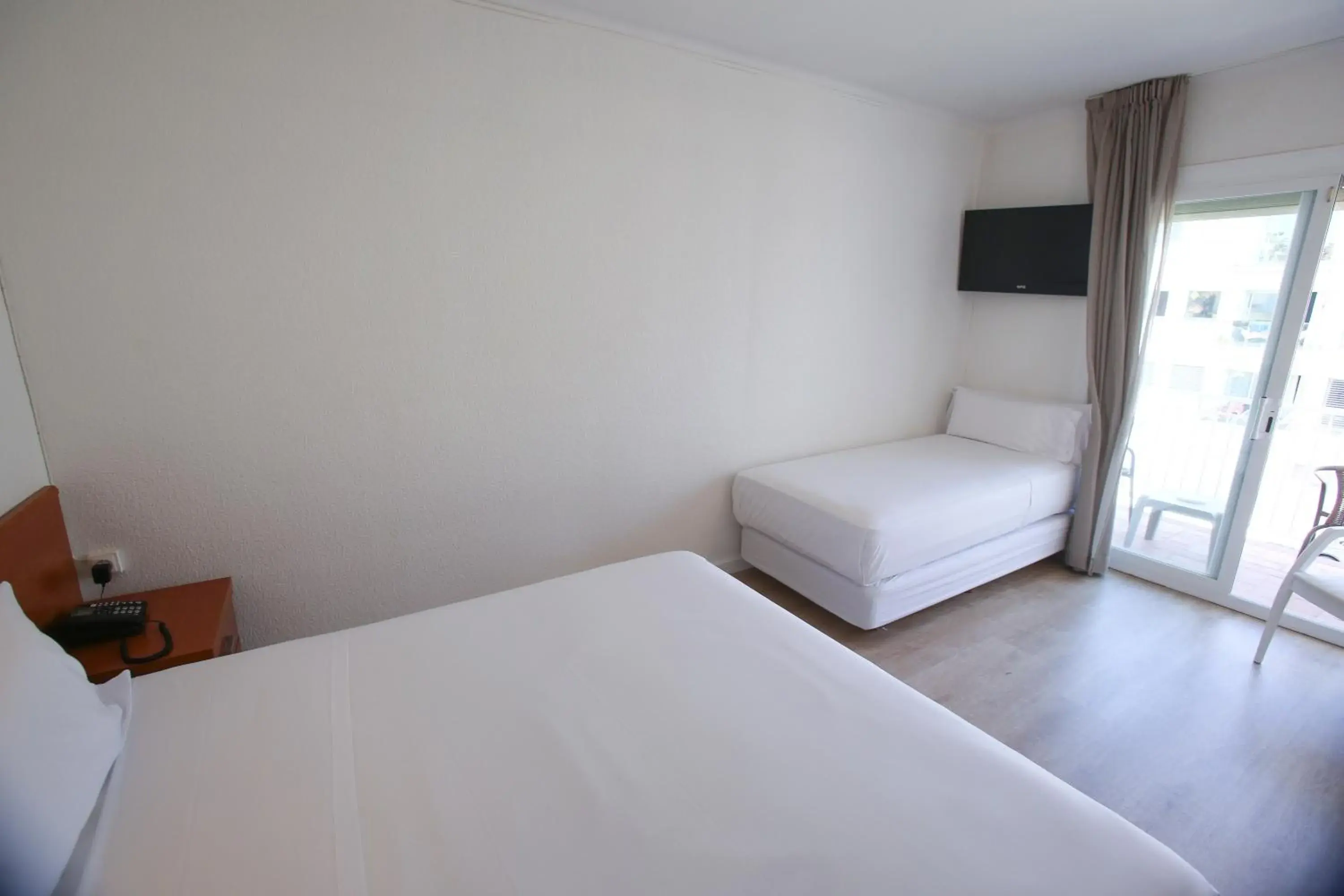 Triple Room with Side Sea View in Solvi Hotel - Adults Only Triple Room with Side Sea View in Solvi Hotel - Adults Only