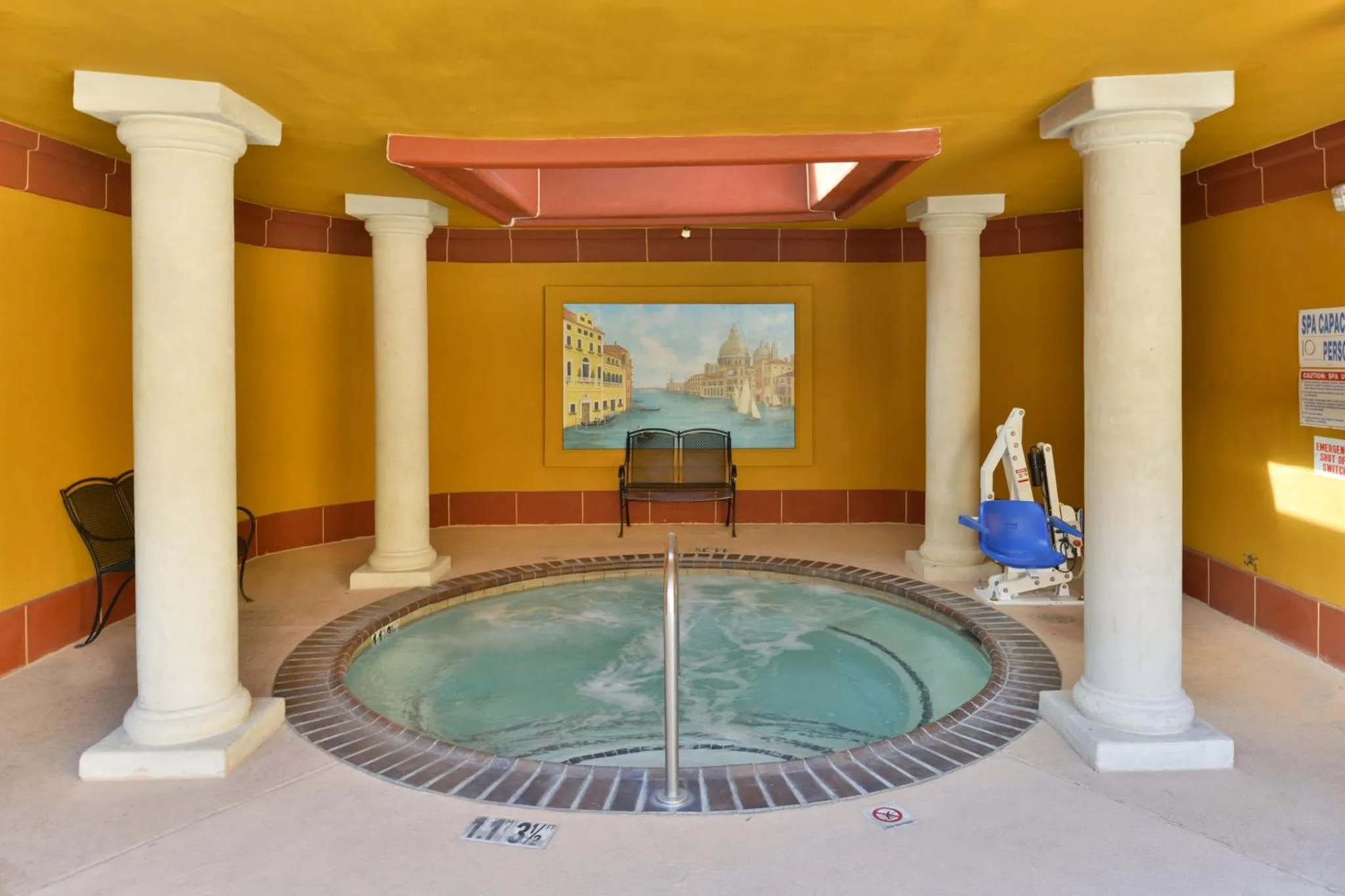 Swimming pool in Holiday Inn Rancho Cordova - Northeast Sacramento by IHG