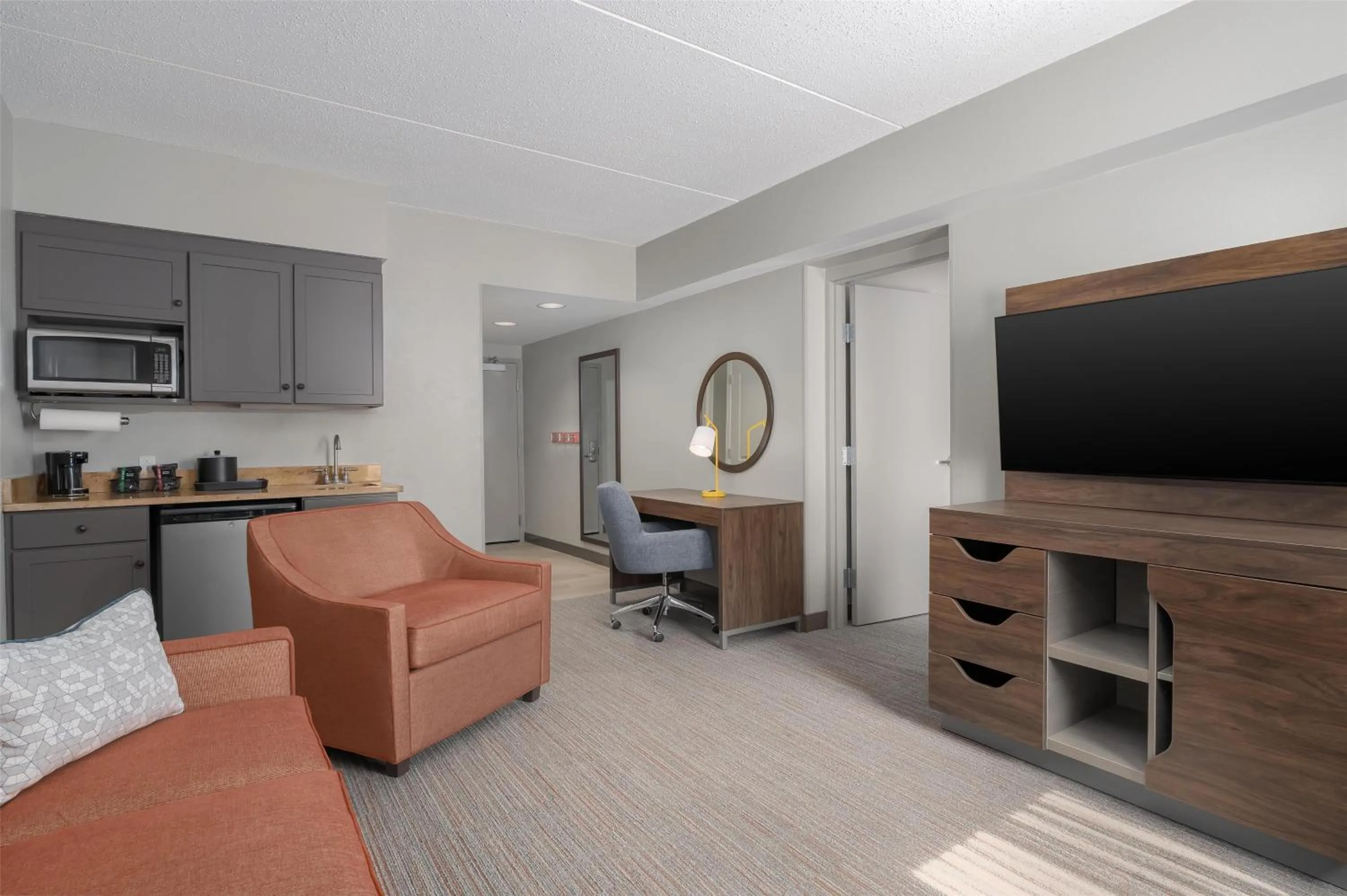 Kitchen or kitchenette in Hampton Inn Altoona