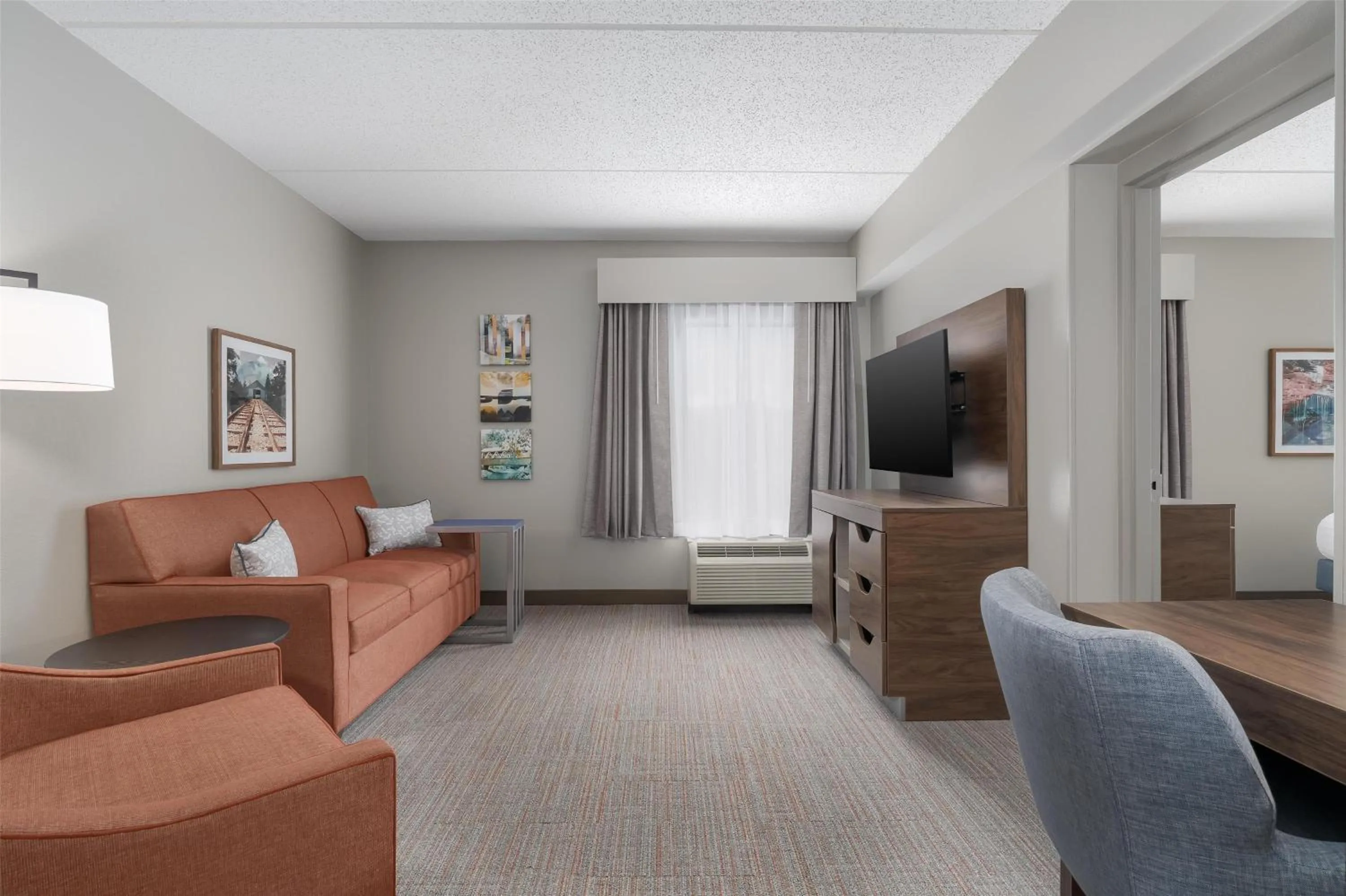 Living room in Hampton Inn Altoona