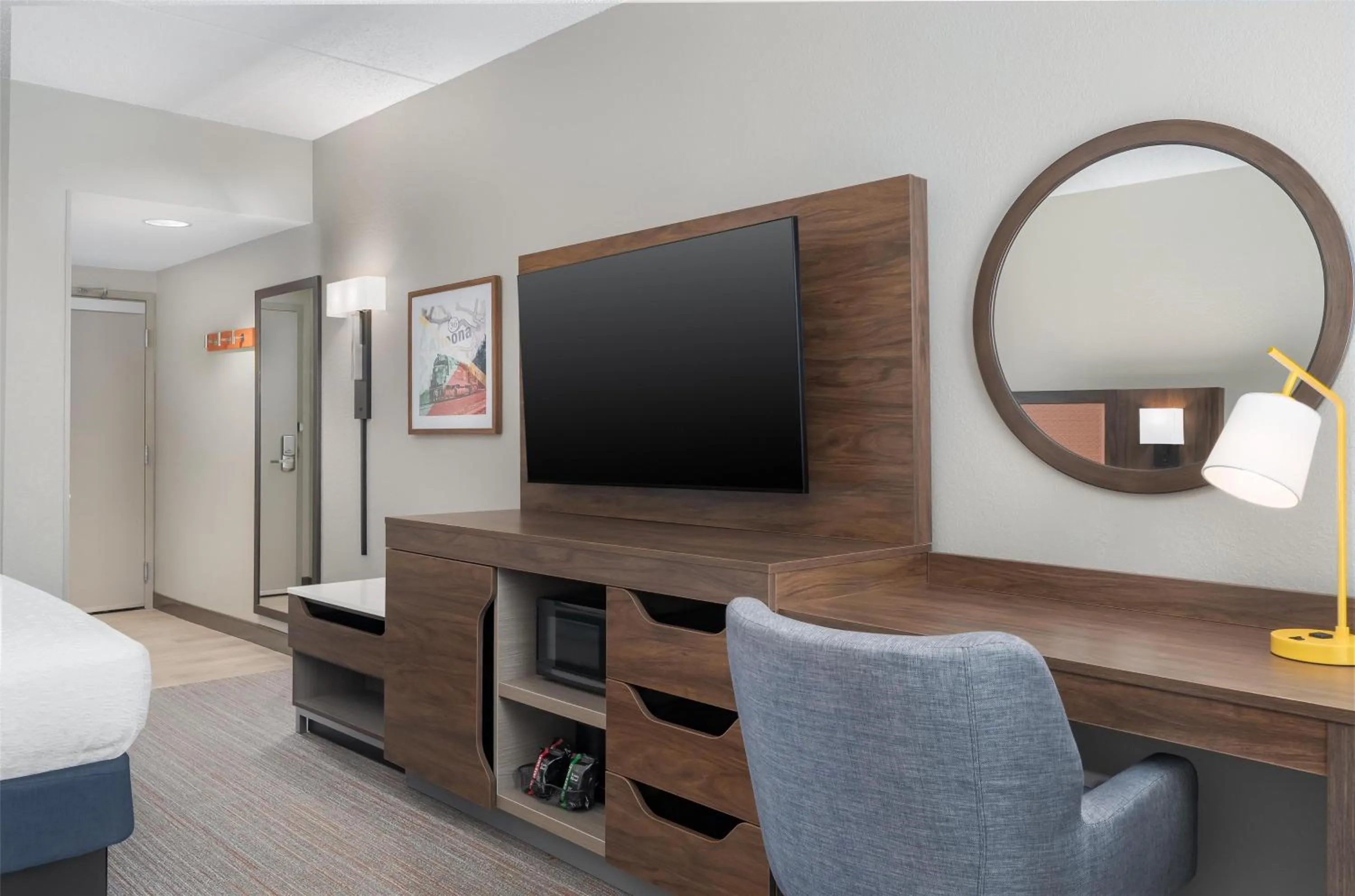 Bedroom in Hampton Inn Altoona