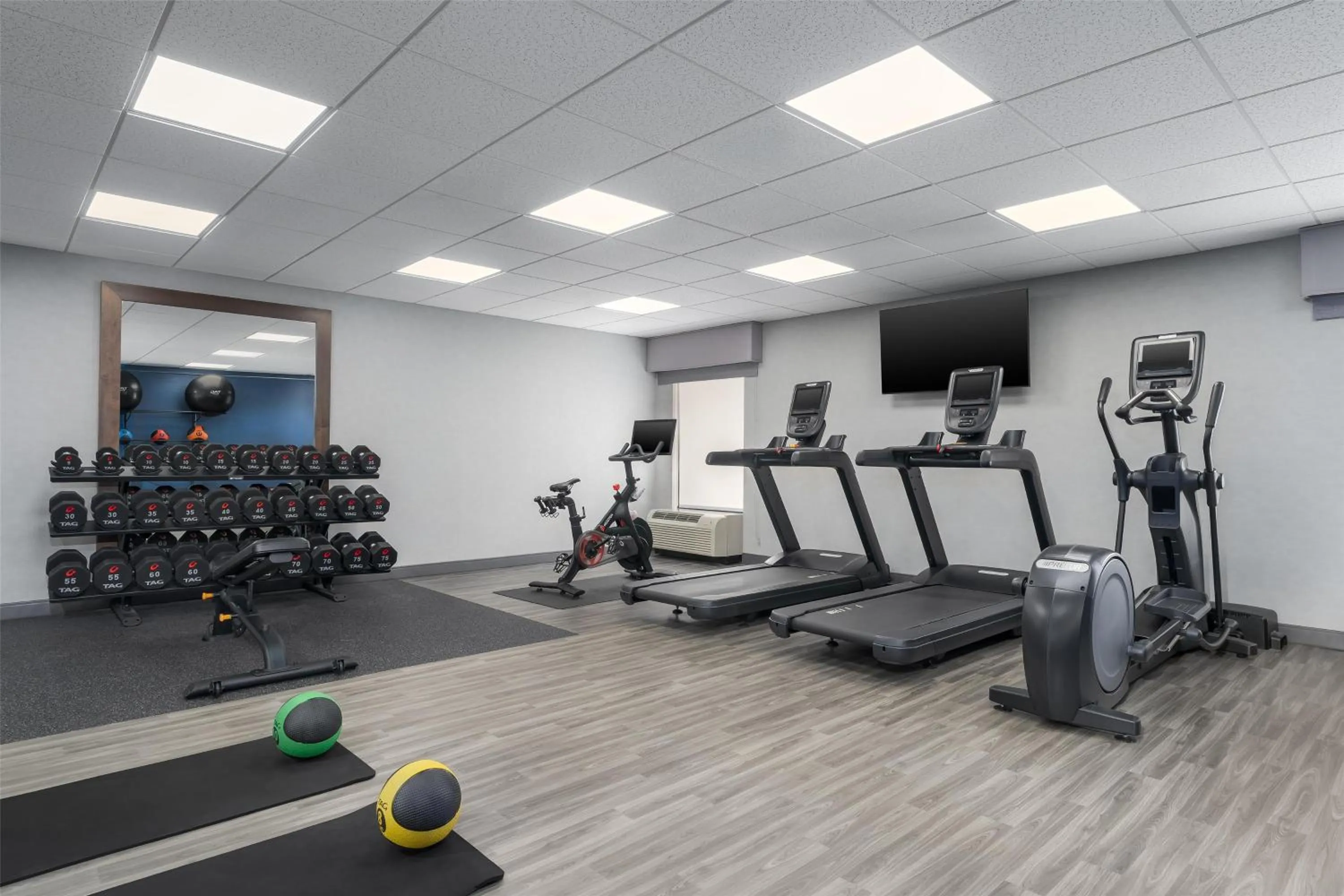 Fitness centre/facilities in Hampton Inn Altoona