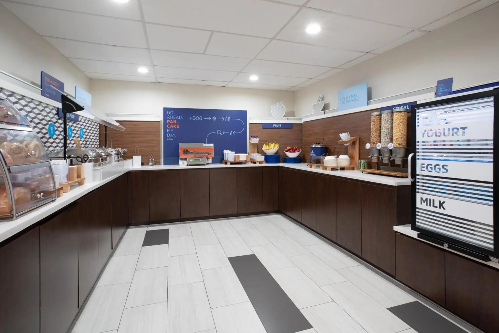 Breakfast in Holiday Inn Express & Suites Tucson by IHG