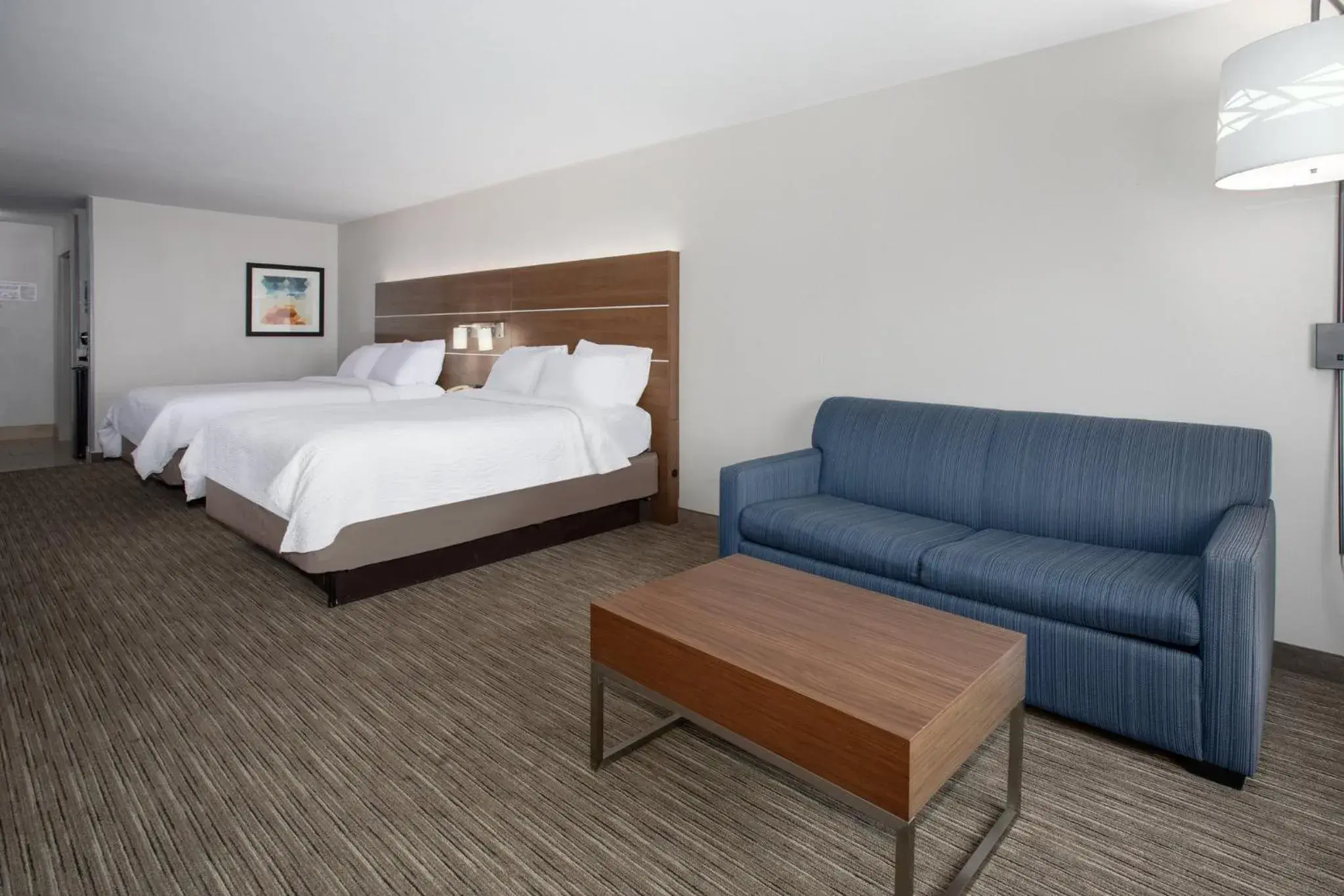 Standard Queen Room with Sofa Bed in Holiday Inn Express & Suites Tucson by IHG Standard Queen Room with Sofa Bed in Holiday Inn Express & Suites Tucson by IHG