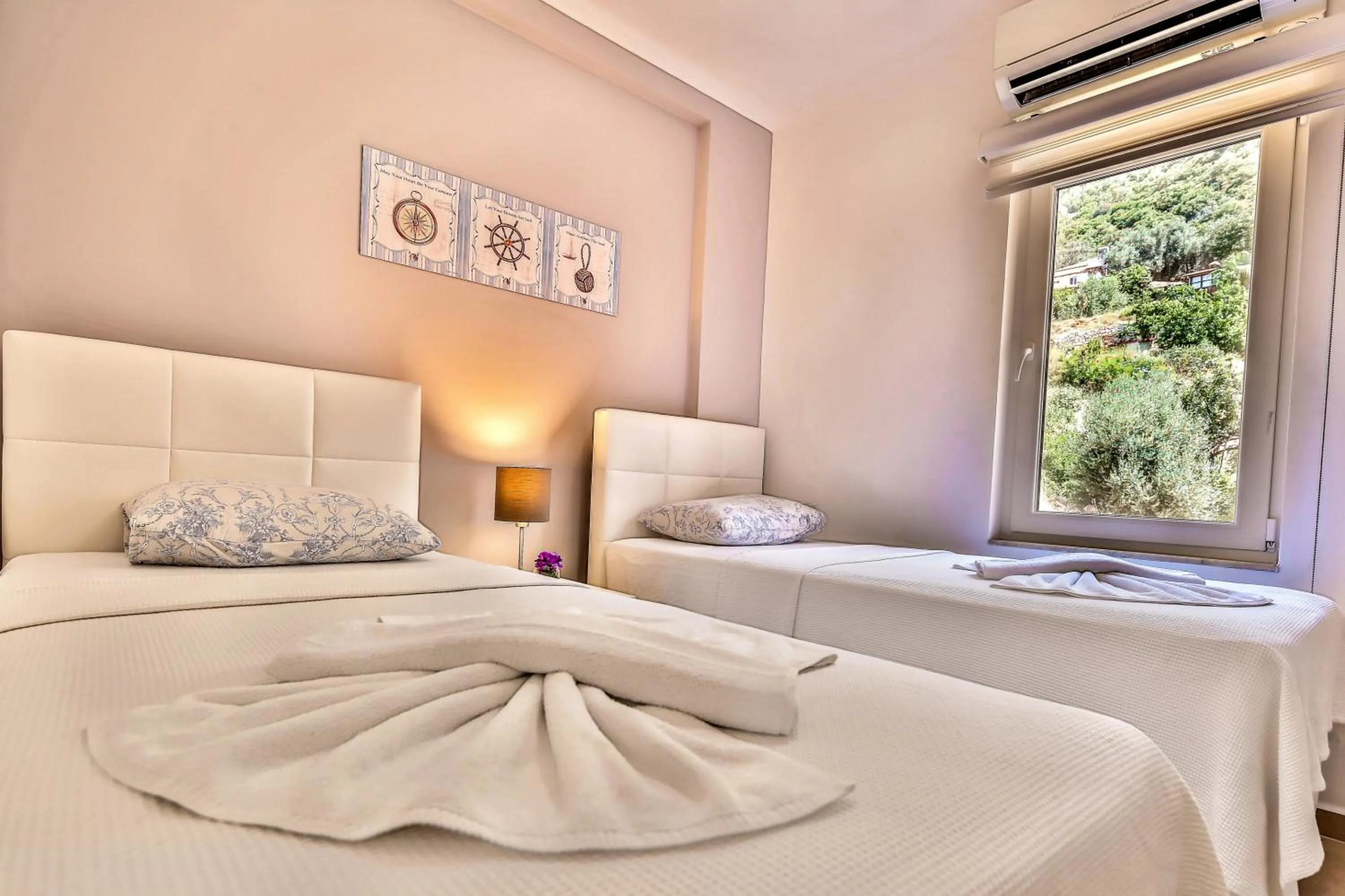 Bed in Kasinn Apart Hotel