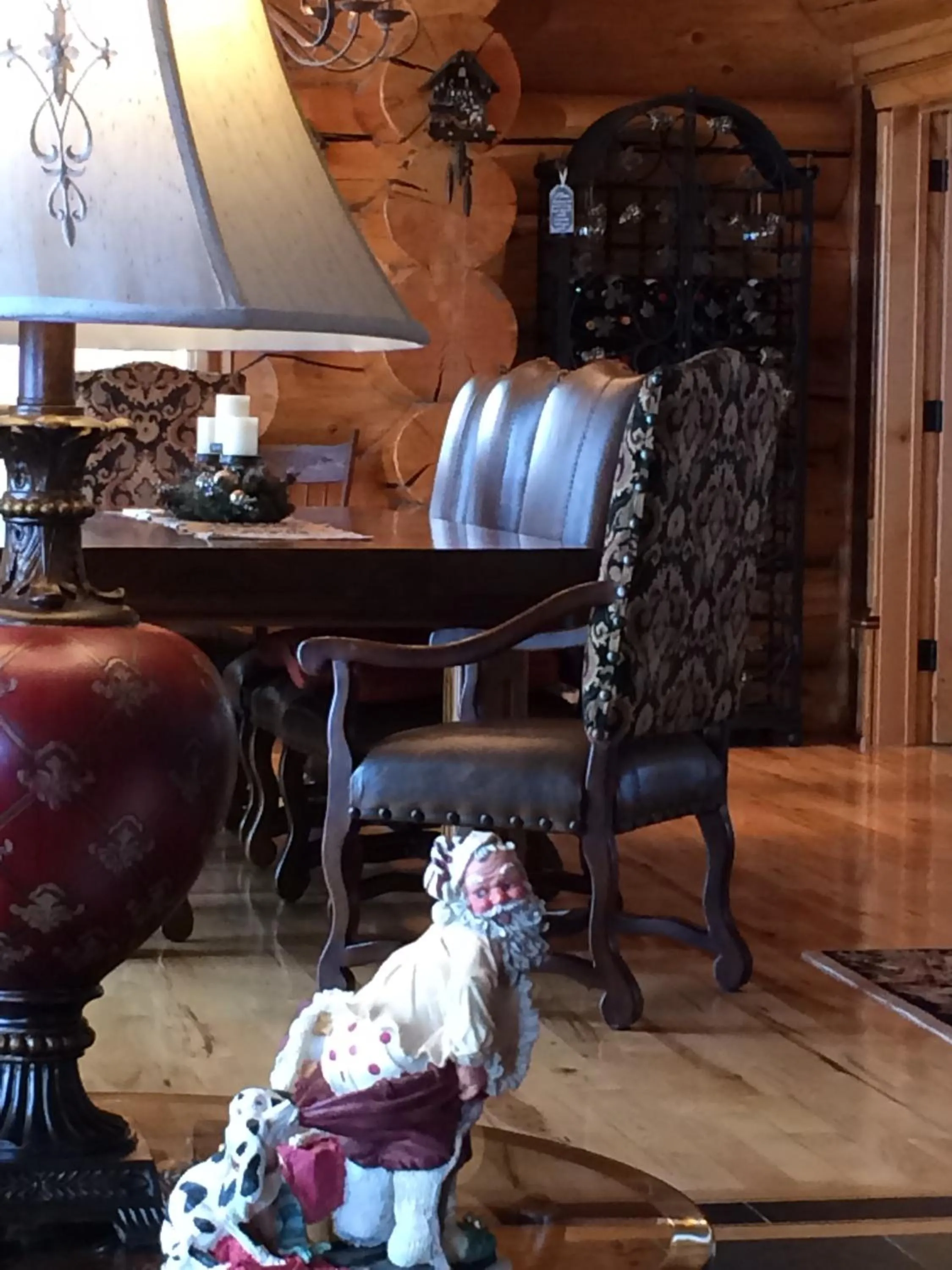 Decorative detail in Coyote Bluff Estate