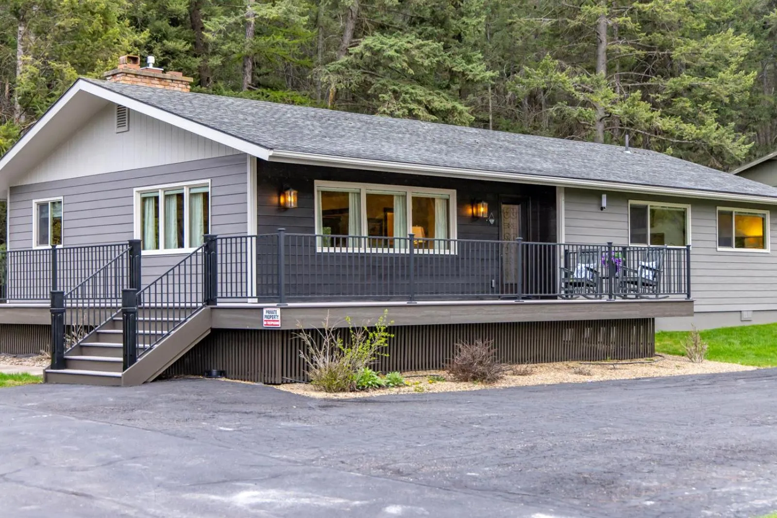 Property building in Coyote Bluff Estate