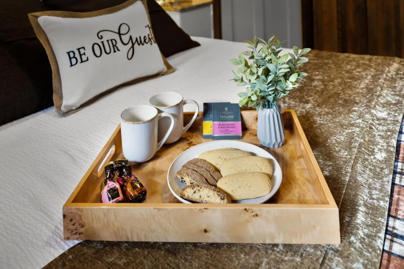 Bedroom in Coyote Bluff Estate
