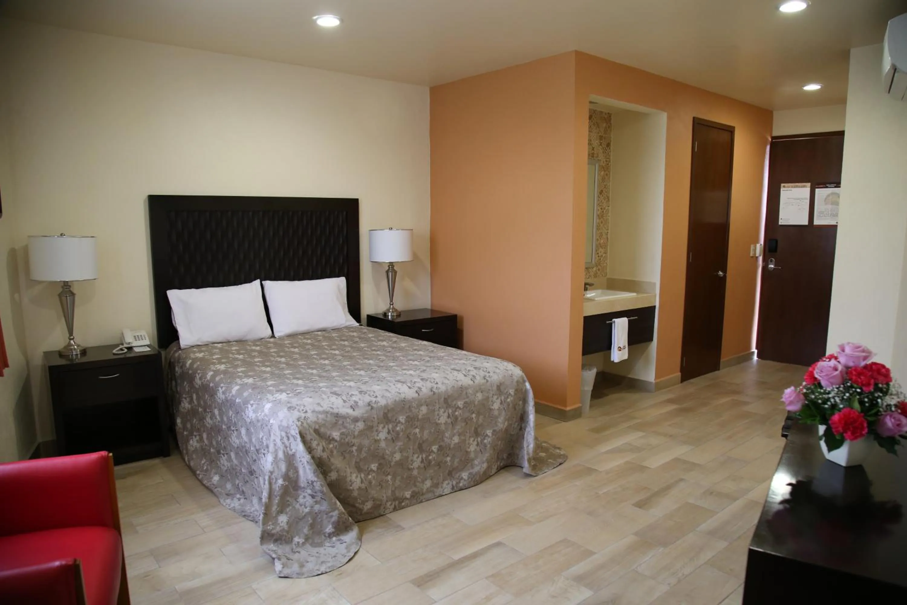 Photo of the whole room, Bed in Hotel Plaza Bernal