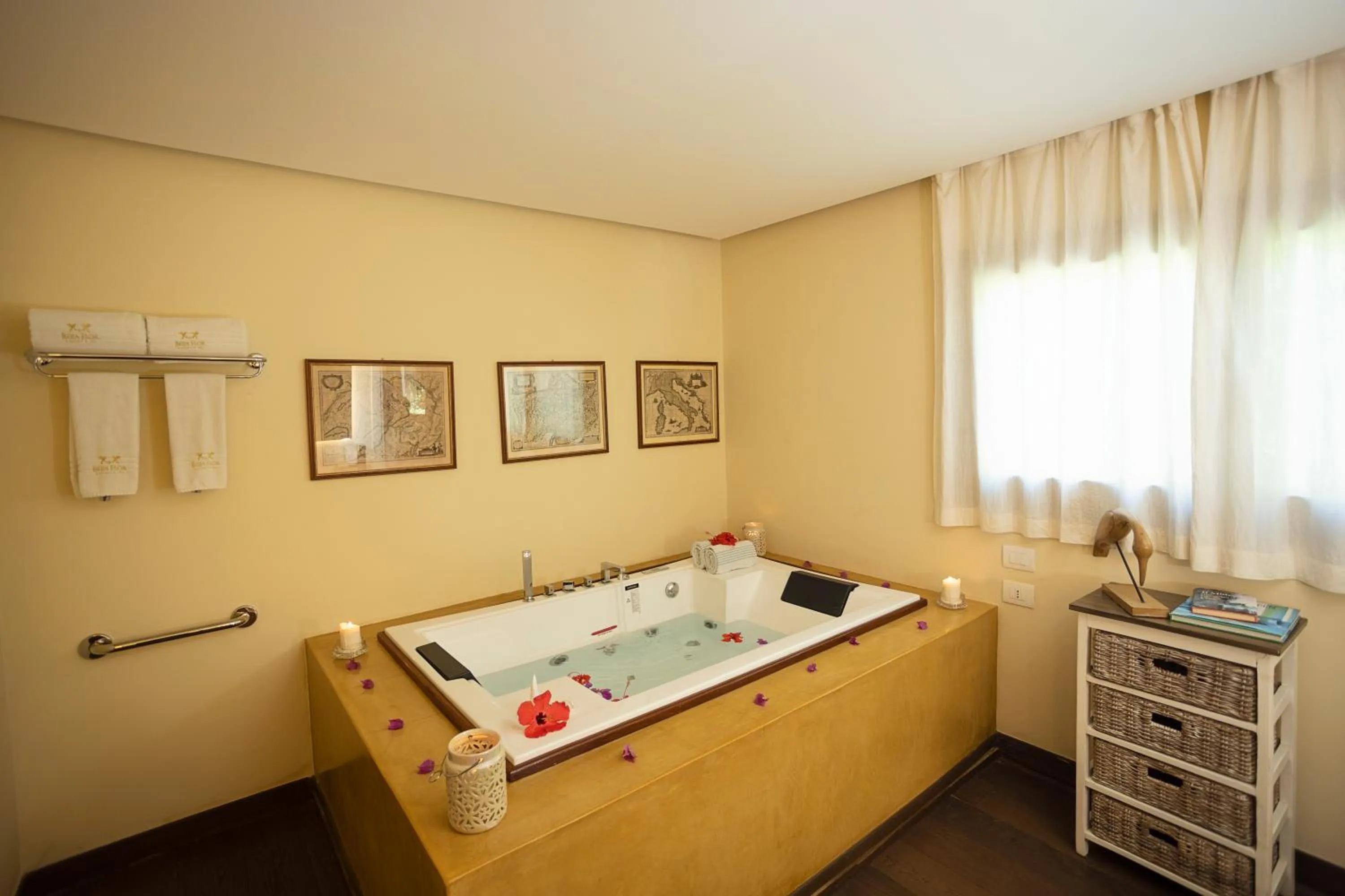 Bed in Beija Flor Exclusive Hotel & Spa