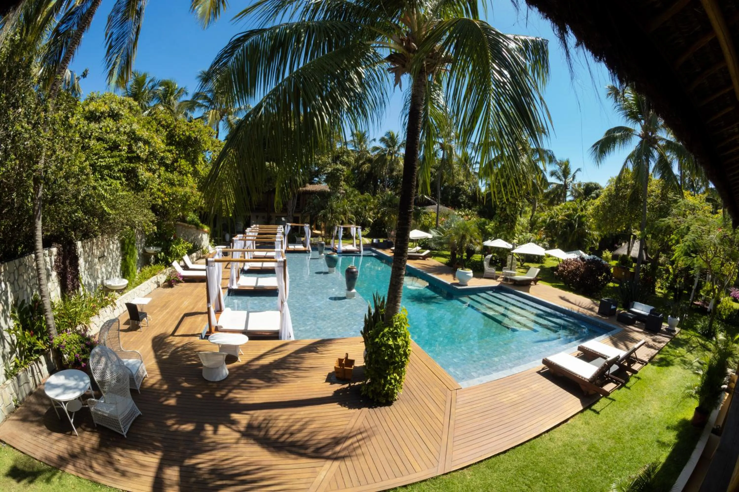 Swimming pool in Beija Flor Exclusive Hotel & Spa