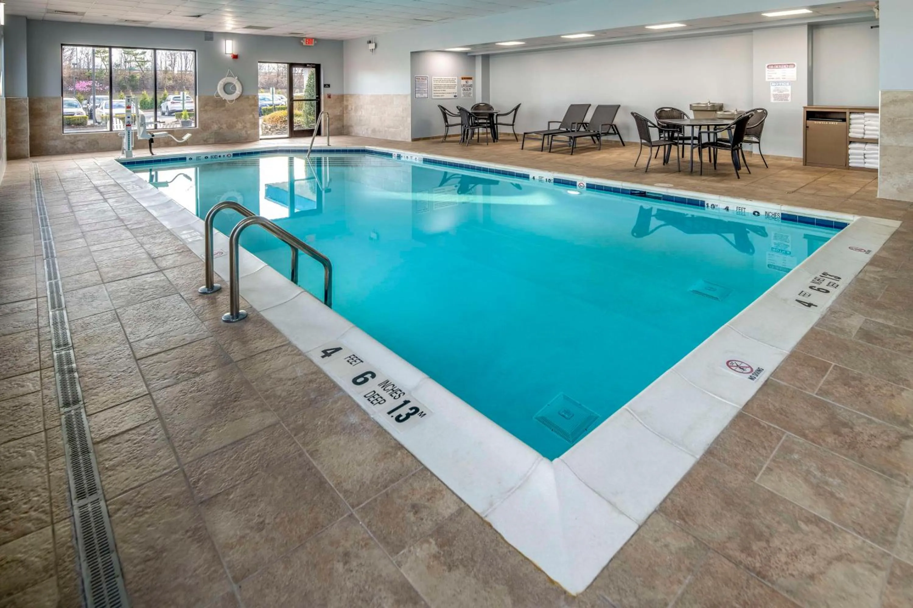 Pool view in Hampton Inn Long Island/Commack